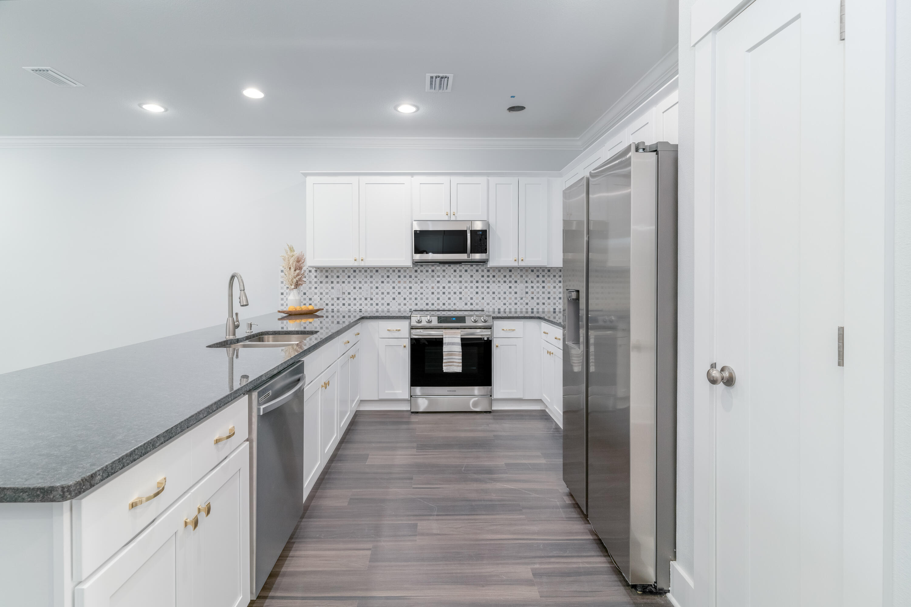 Ainsley Parc - Residential