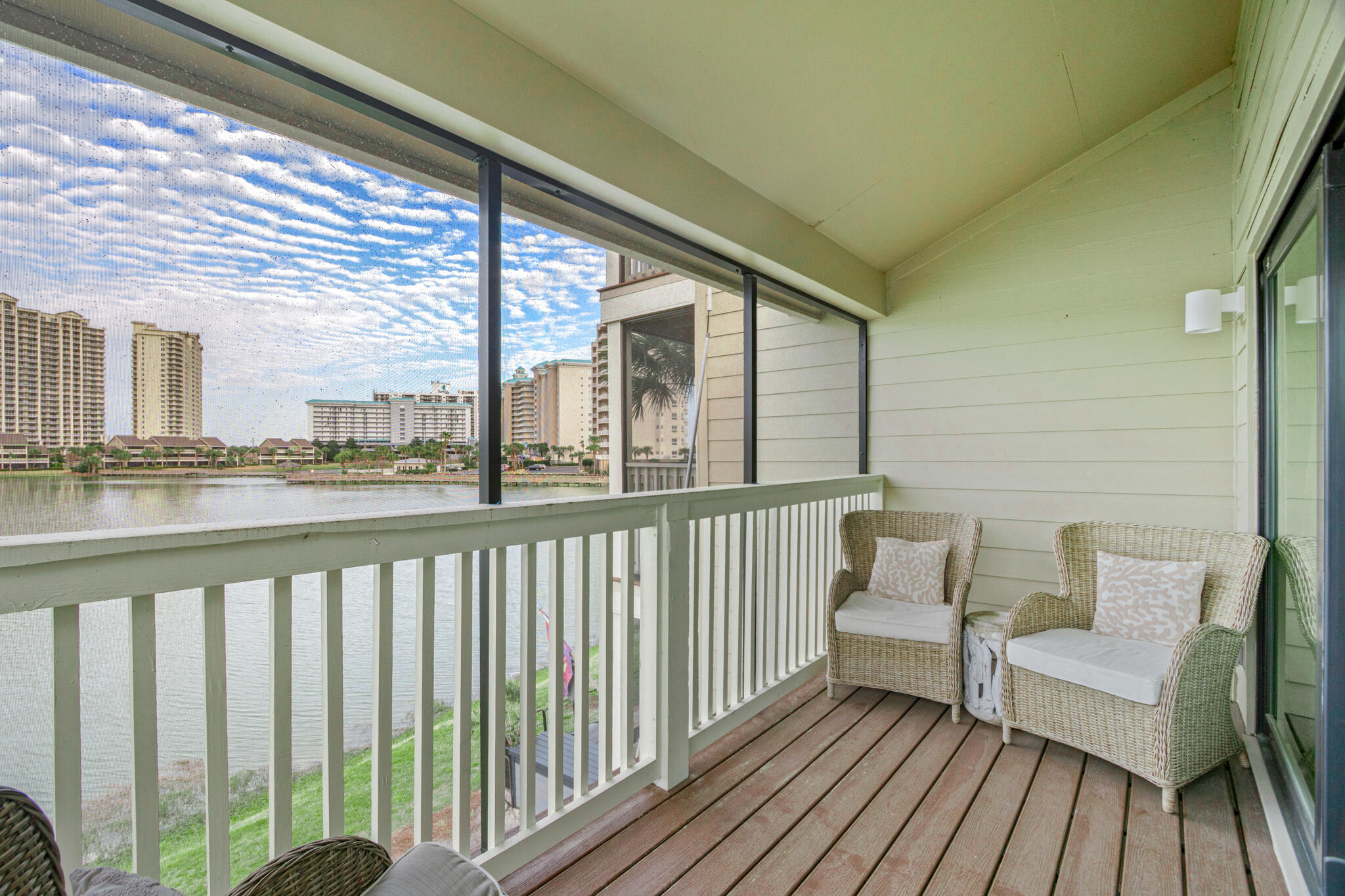 SEASCAPE CONDO PH 6B PH 5 - Residential
