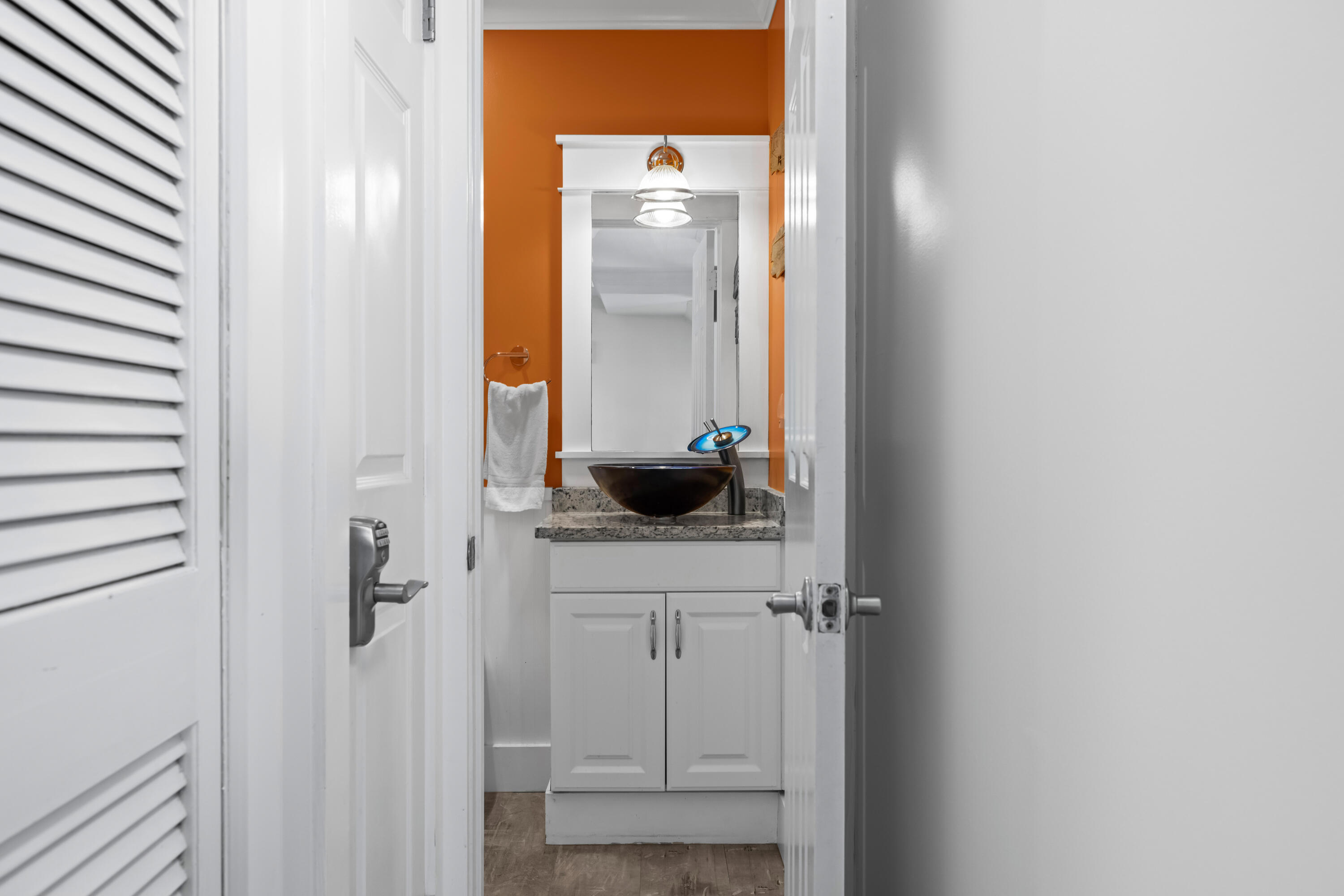 LAGUNA POINT CONDO - Residential Lease