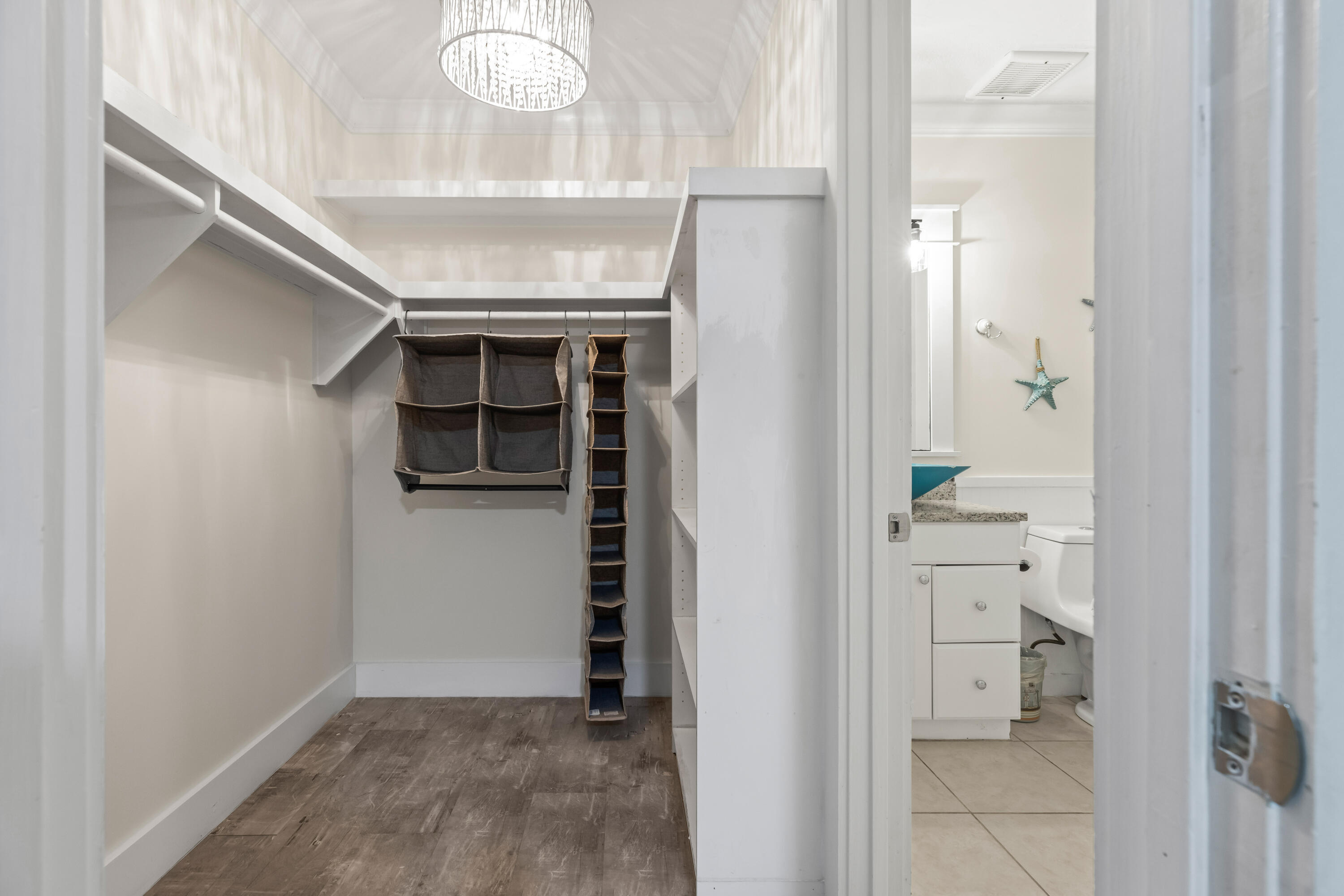 LAGUNA POINT CONDO - Residential Lease