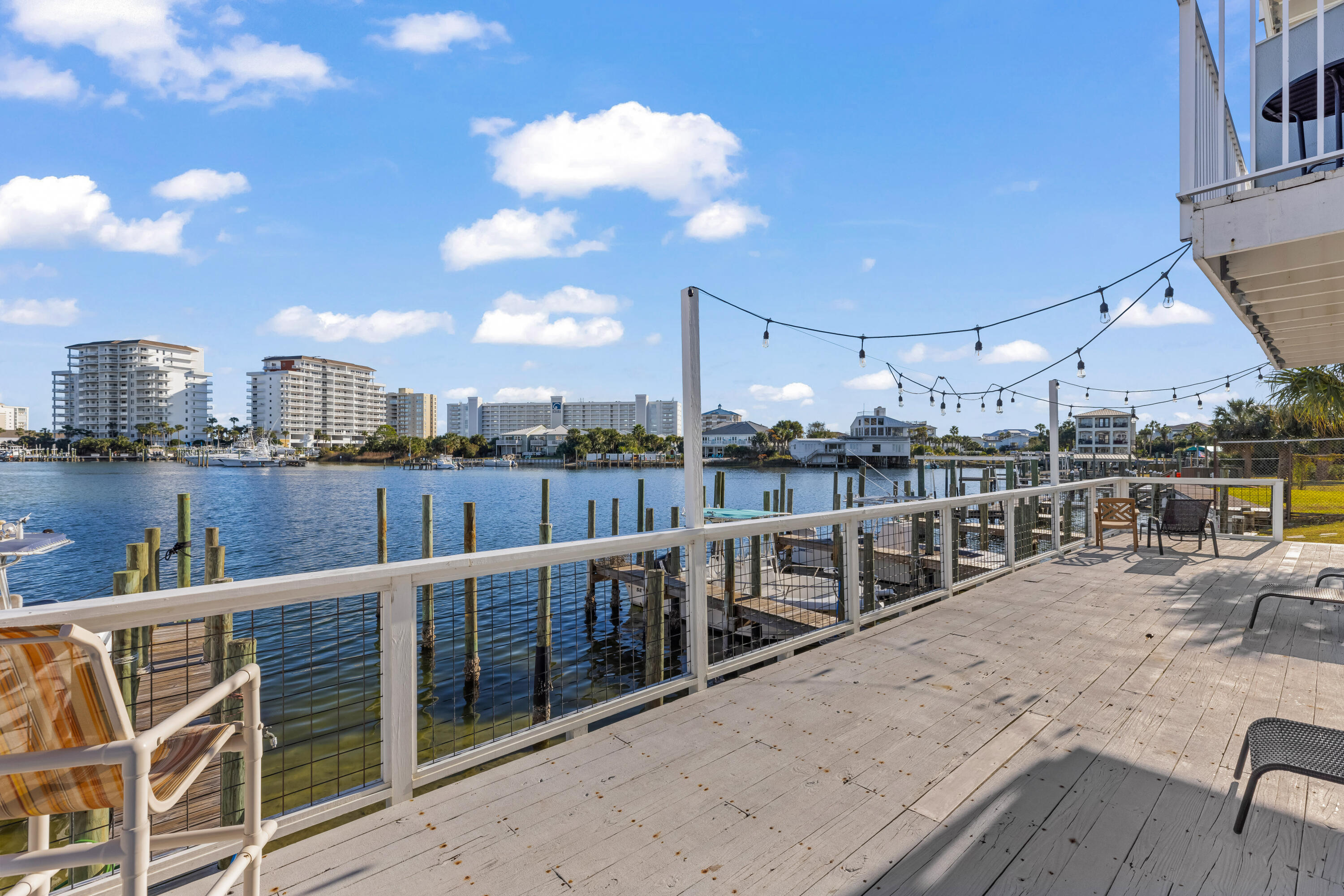 LAGUNA POINT CONDO - Residential Lease