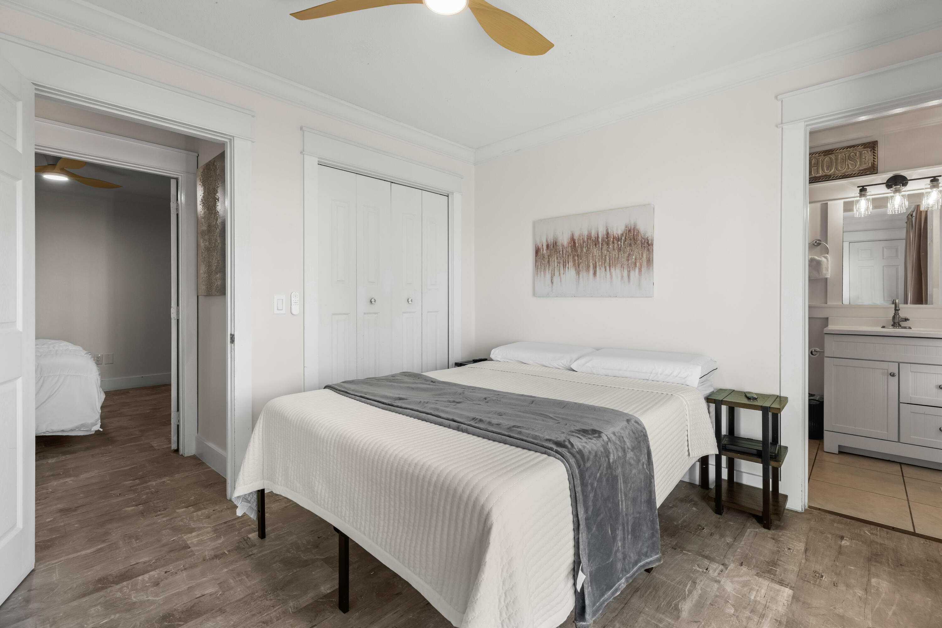 LAGUNA POINT CONDO - Residential Lease