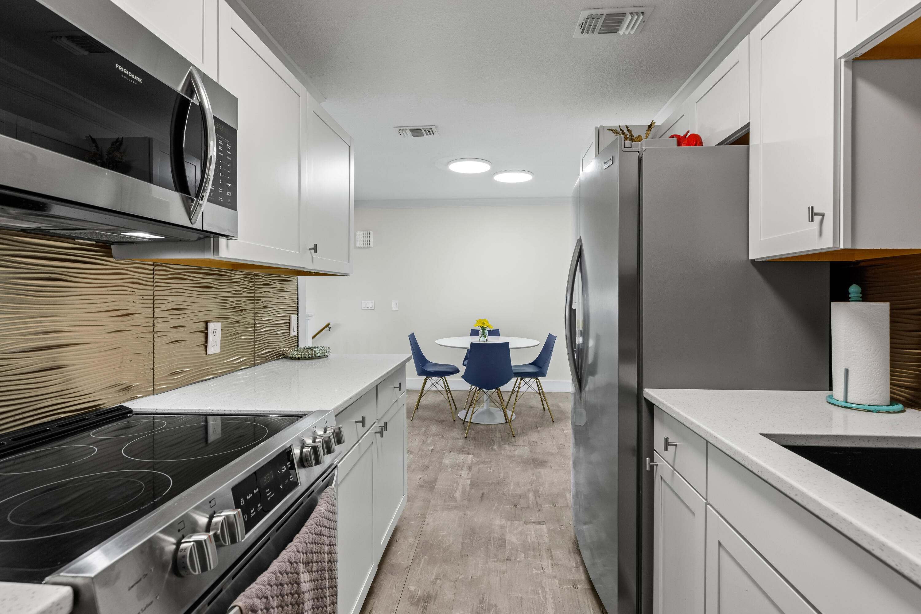 LAGUNA POINT CONDO - Residential Lease