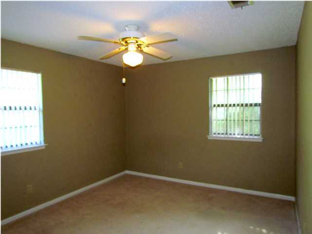 RAINTREE ESTATES - Residential Lease