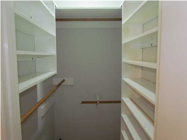 RAINTREE ESTATES - Residential Lease