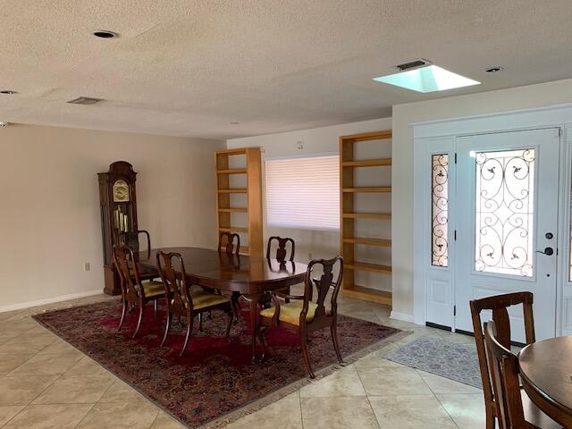 BEG 896 Ft S OF NW COR SEC E85.12 FT S223.28 FT to W/E - Residential