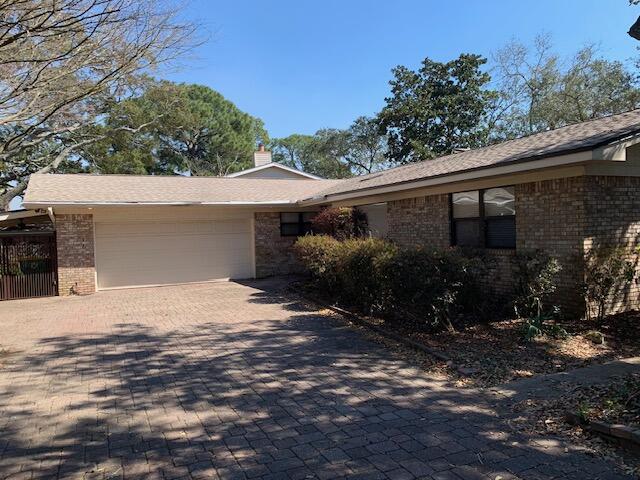 BEG 896 Ft S OF NW COR SEC E85.12 FT S223.28 FT to W/E - Residential