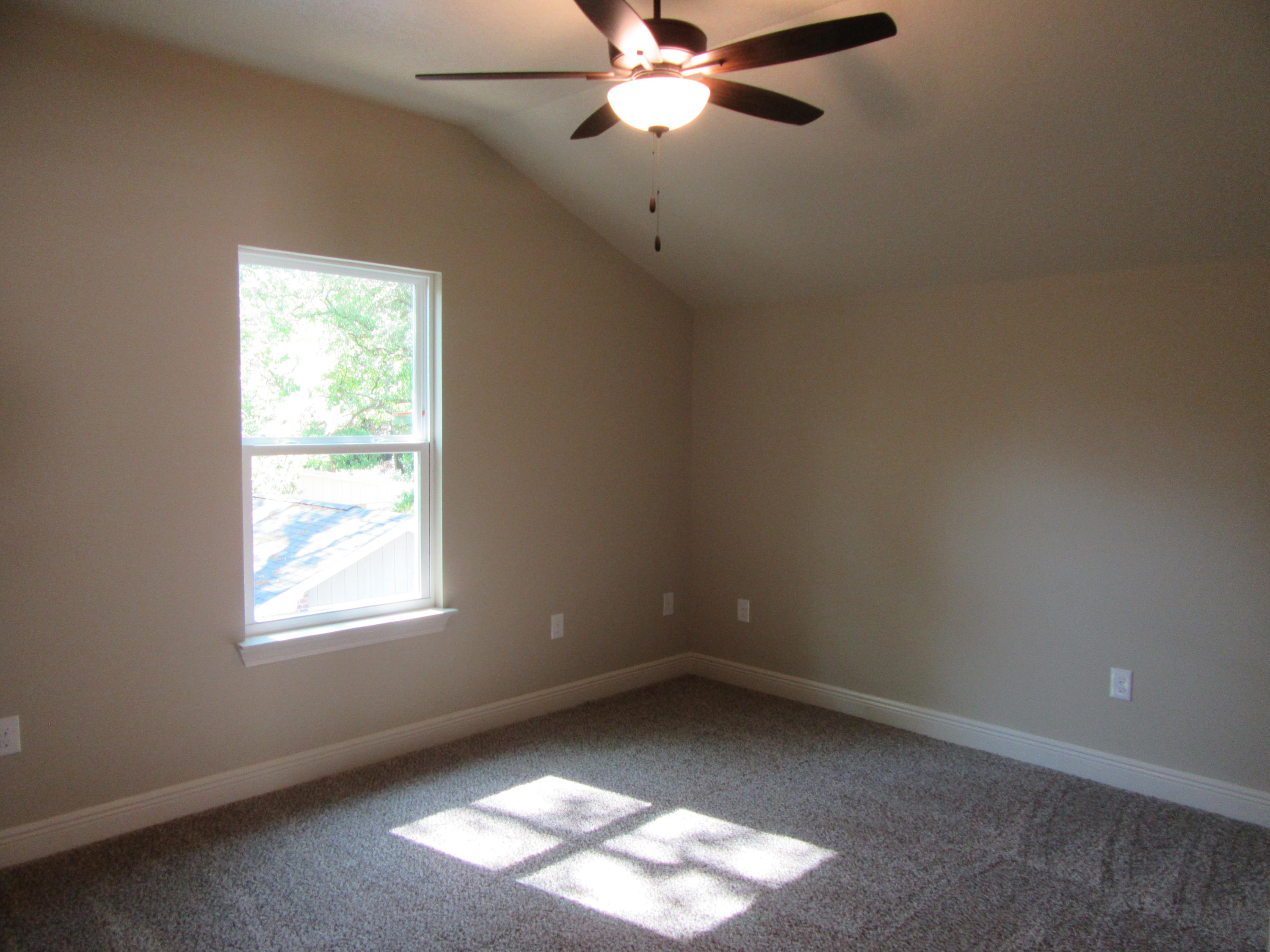 VALPARAISO PINECREST 2 - Residential