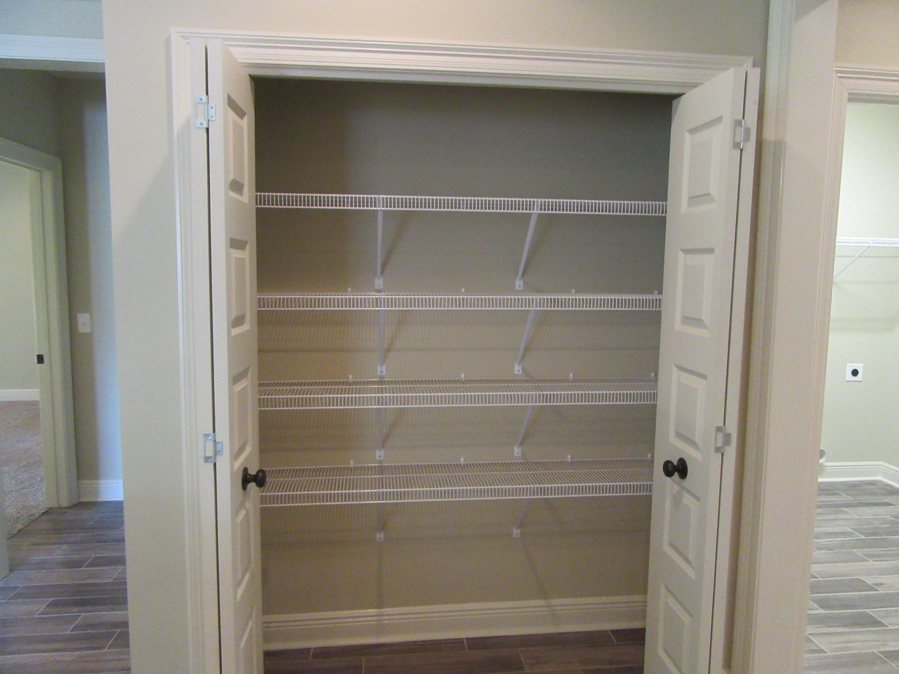 VALPARAISO PINECREST 2 - Residential