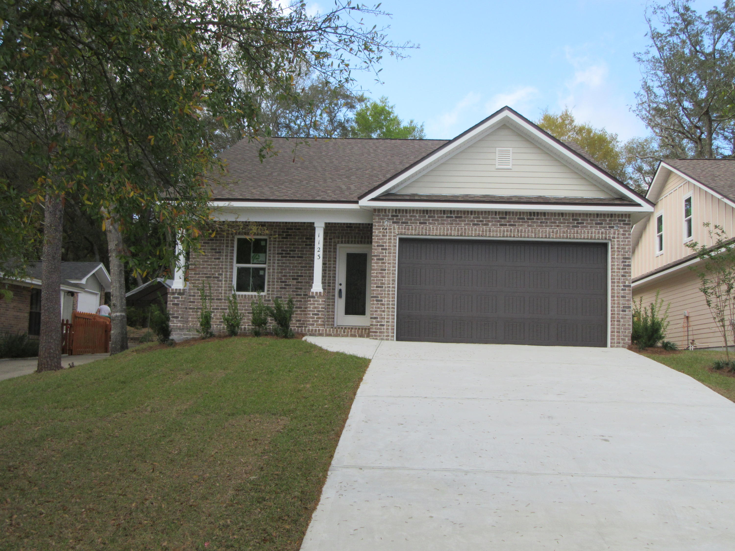 VALPARAISO PINECREST 2 - Residential