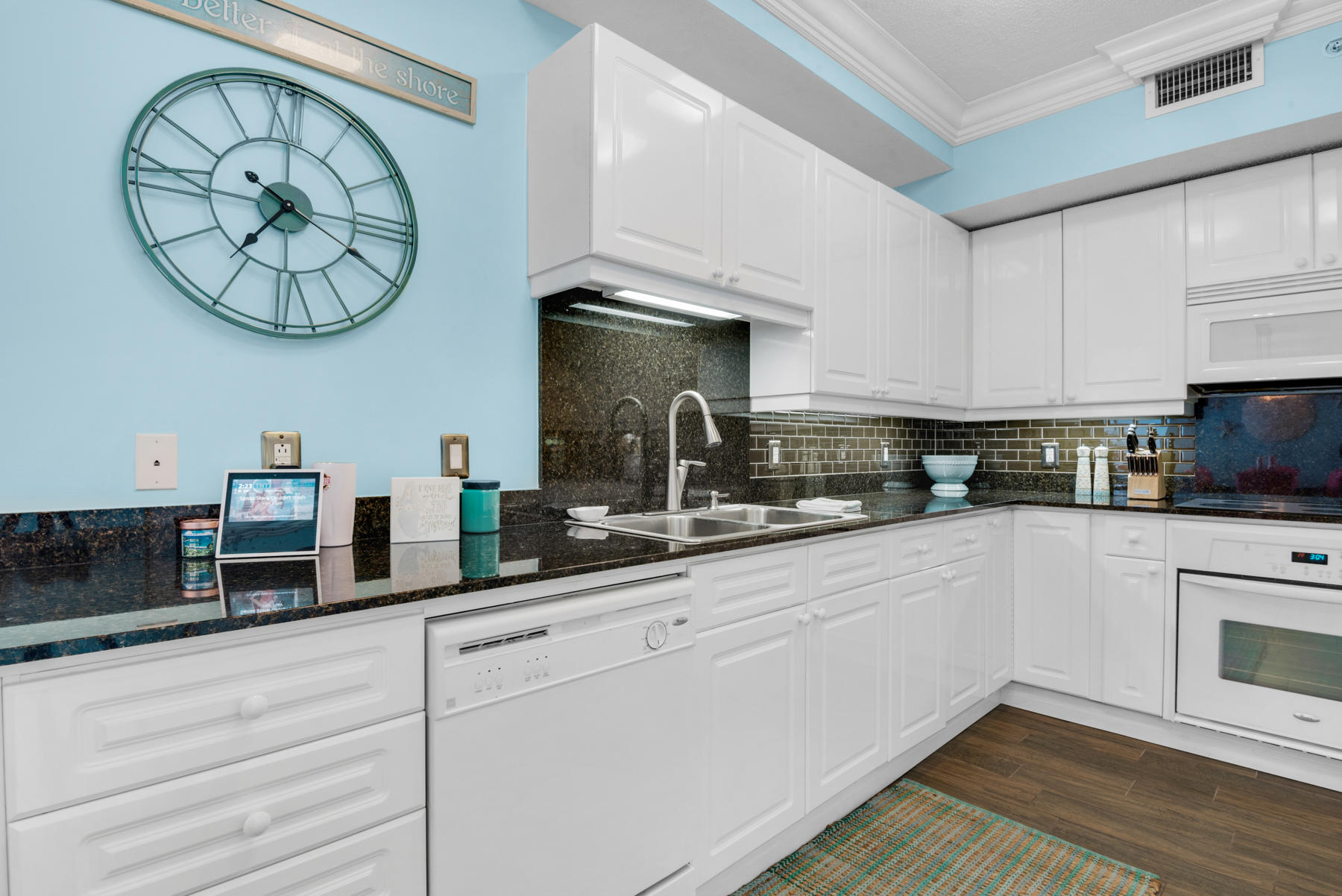 BEACH COLONY WEST CONDO - Residential