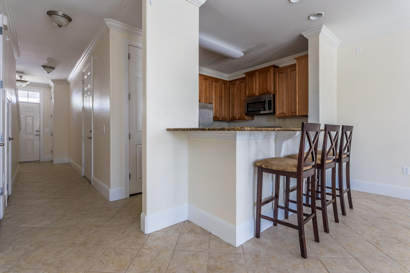 EAGLE BAY - Residential Lease