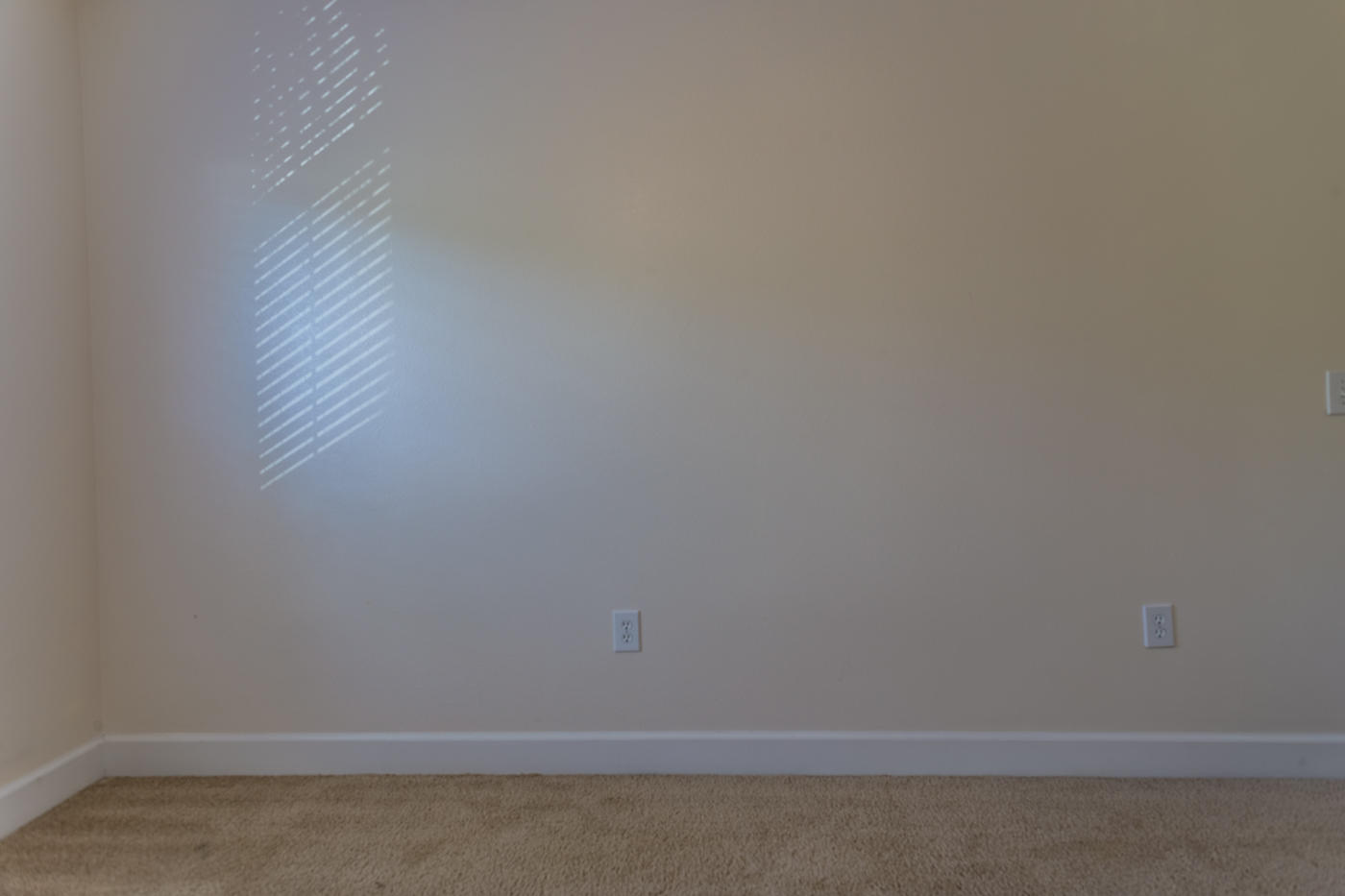 EAGLE BAY - Residential Lease