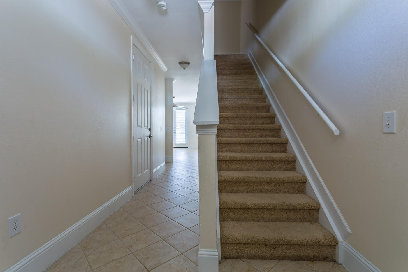 EAGLE BAY - Residential Lease