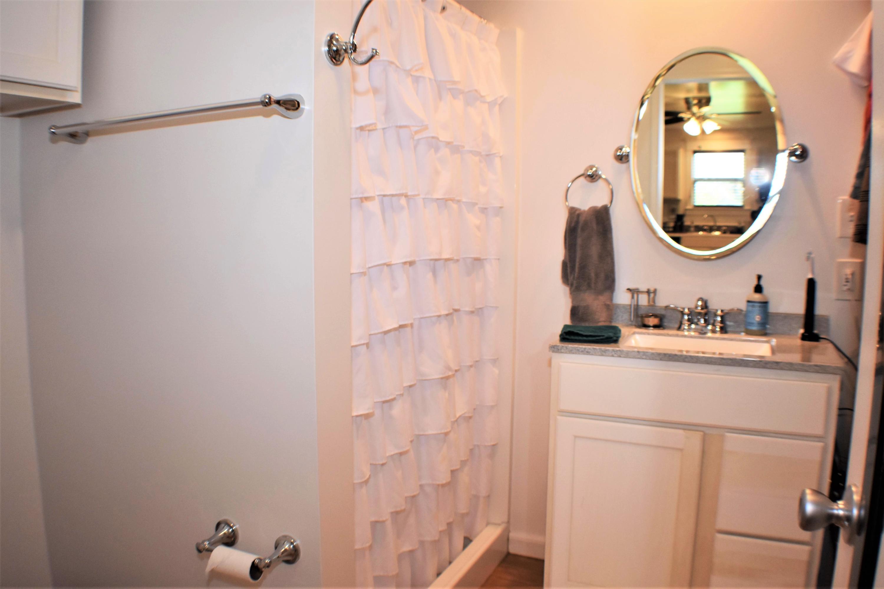 BAYVIEW HEIGHTS - Residential