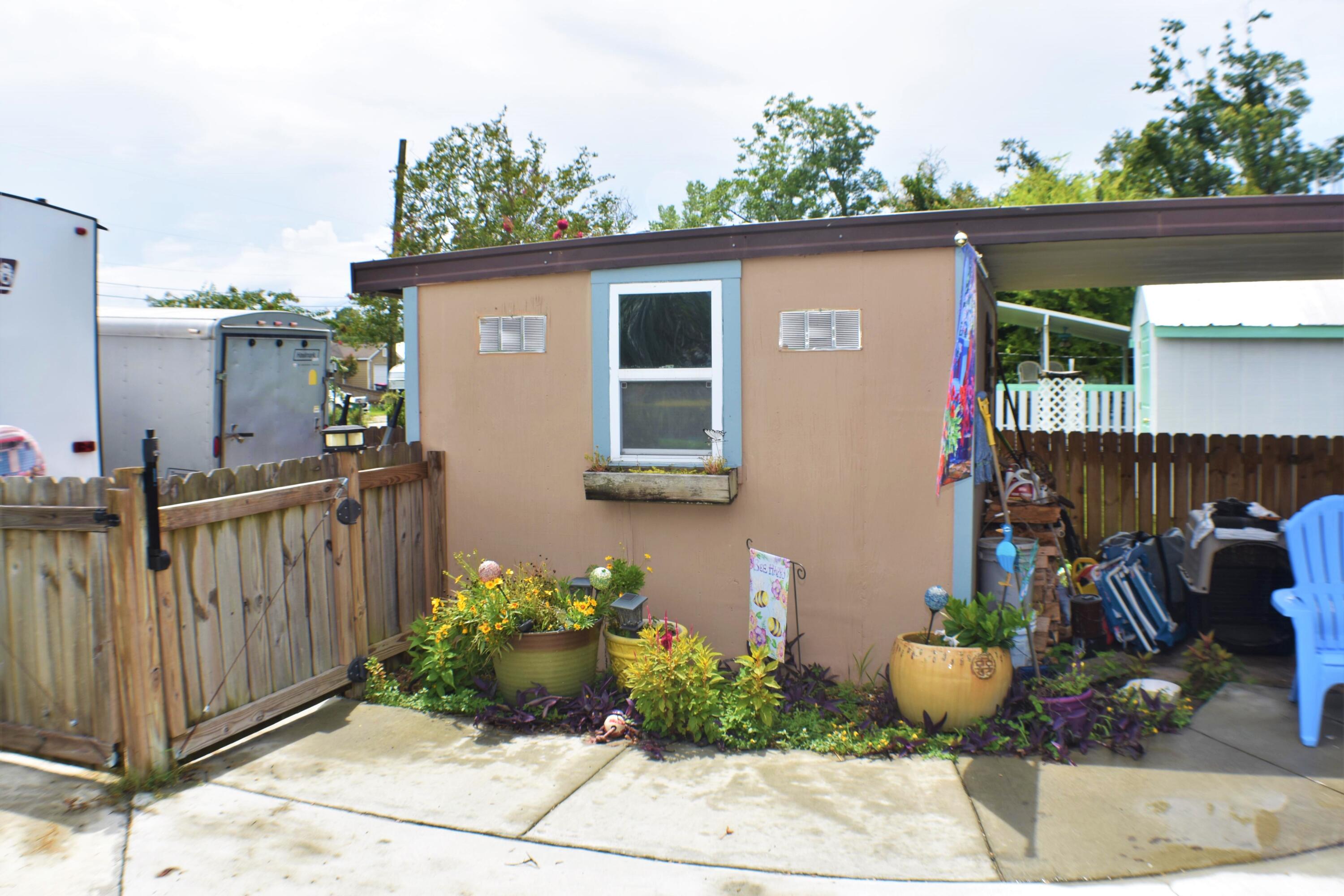 BAYVIEW HEIGHTS - Residential