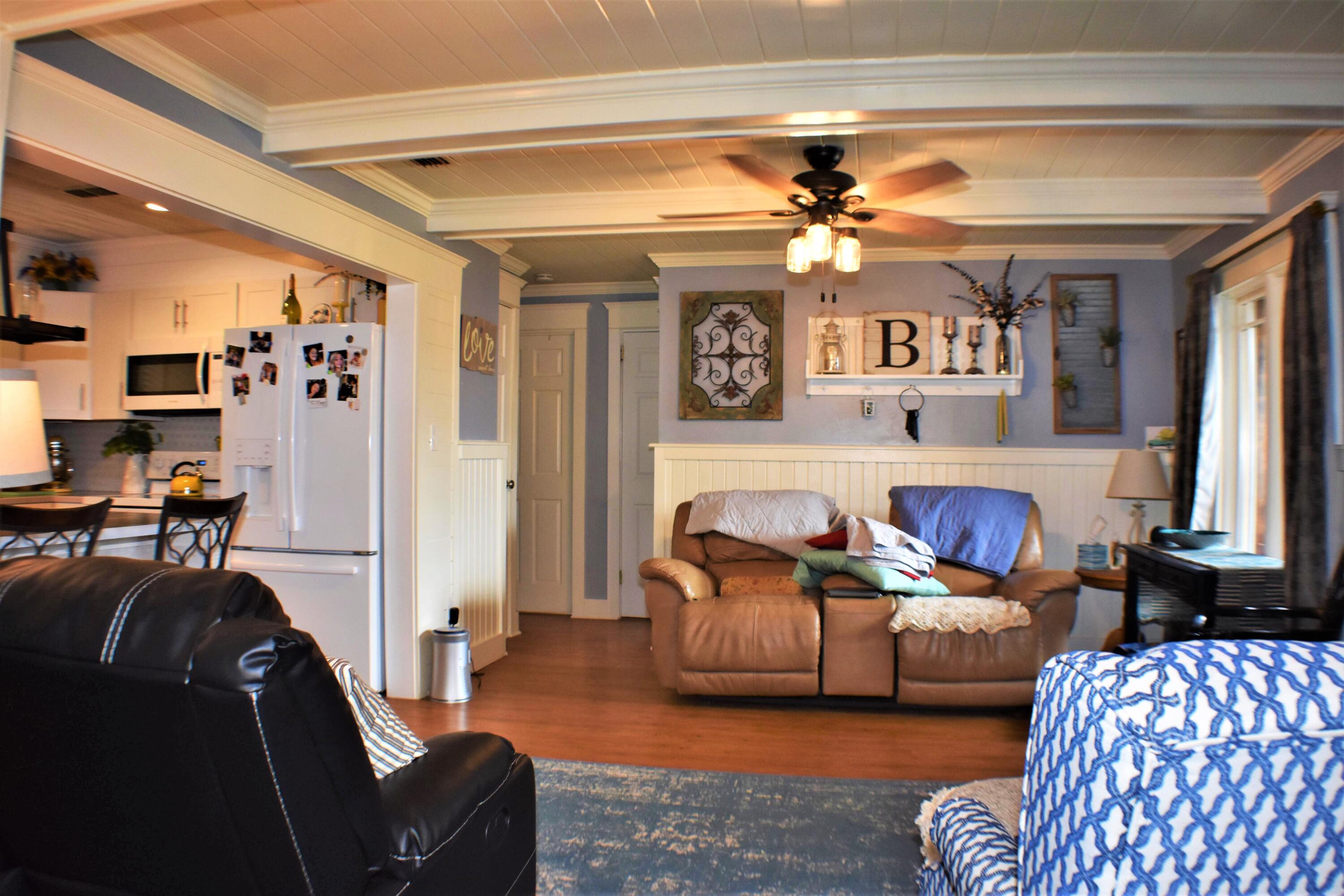 BAYVIEW HEIGHTS - Residential