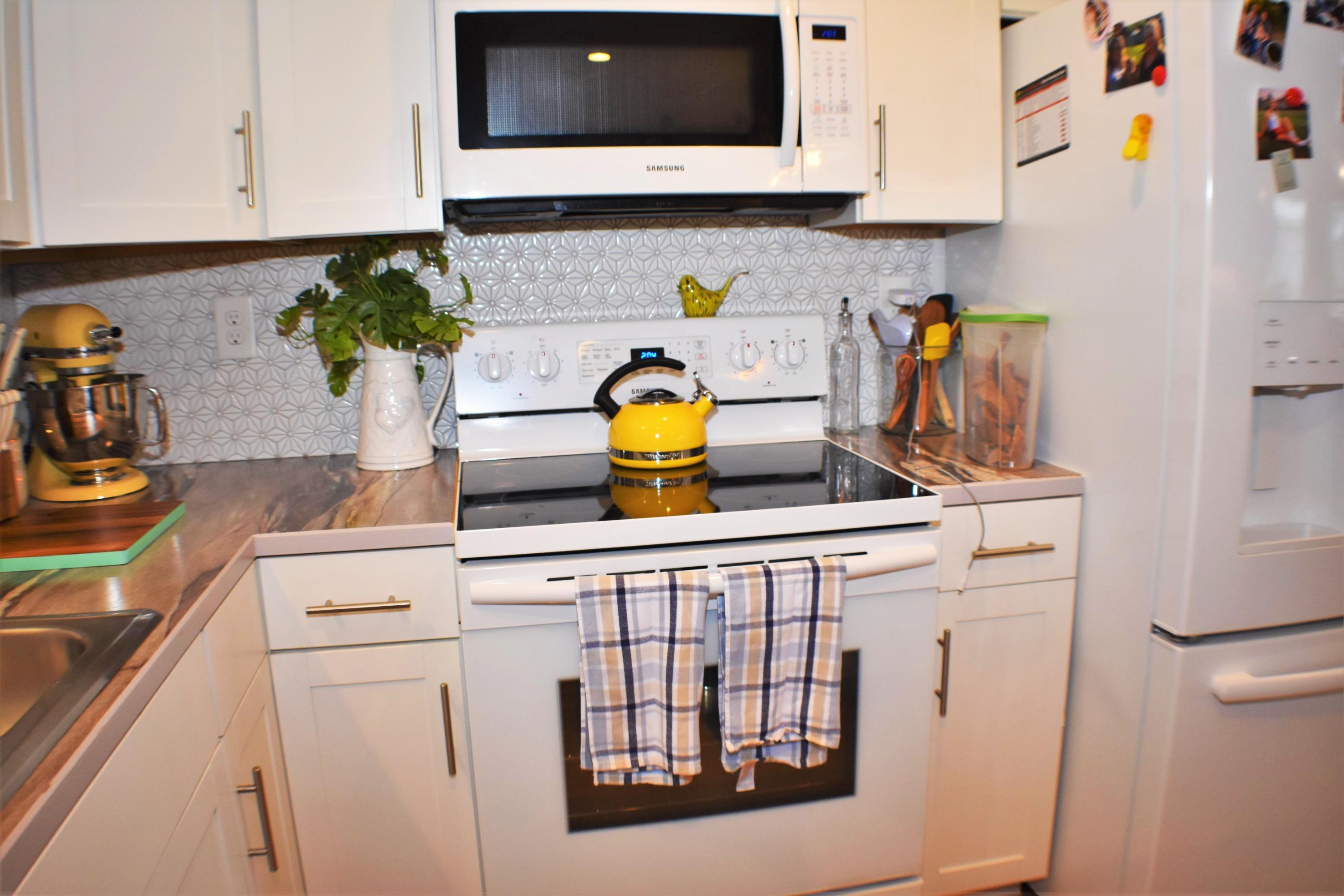 BAYVIEW HEIGHTS - Residential