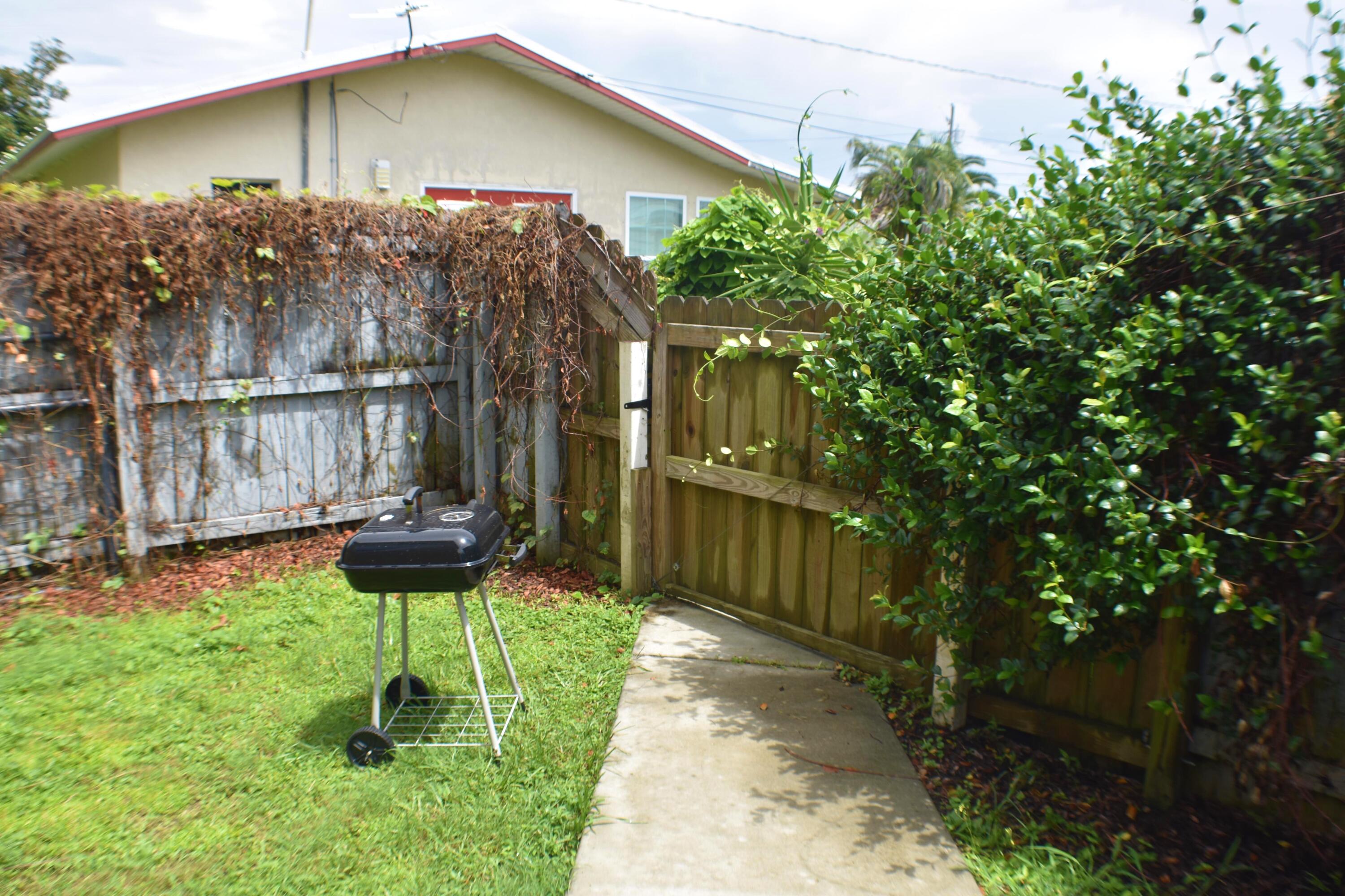 BAYVIEW HEIGHTS - Residential