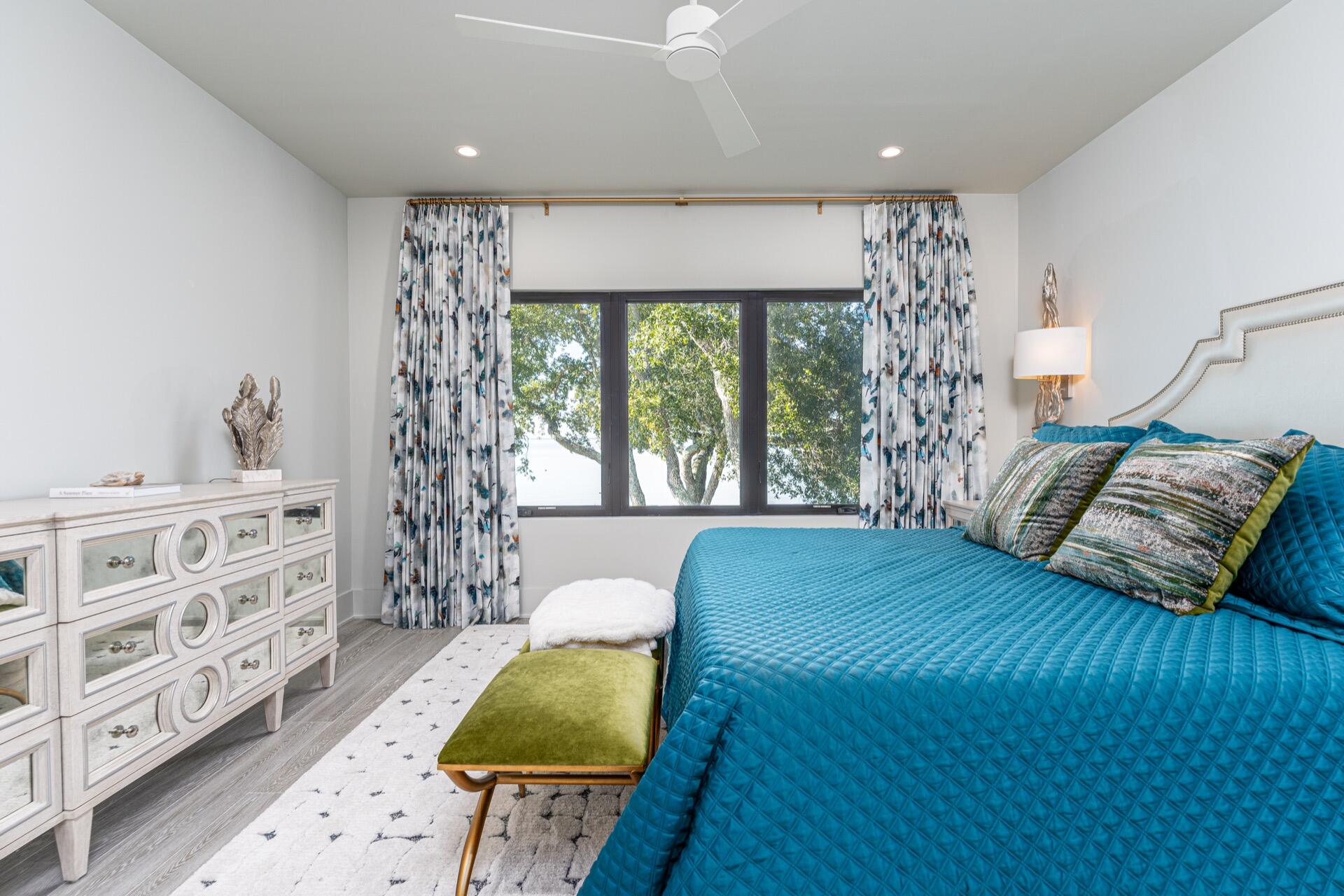 BURNT PINE - Residential