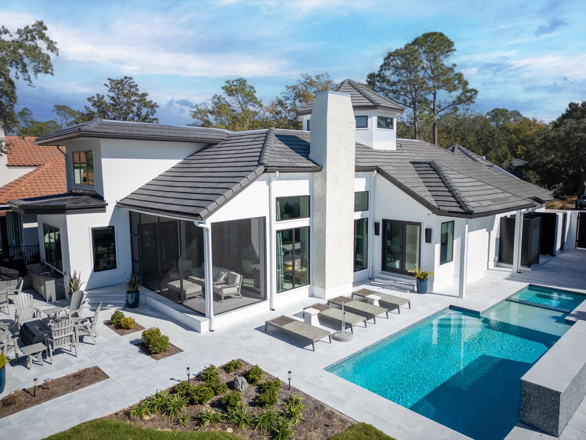 BURNT PINE - Residential