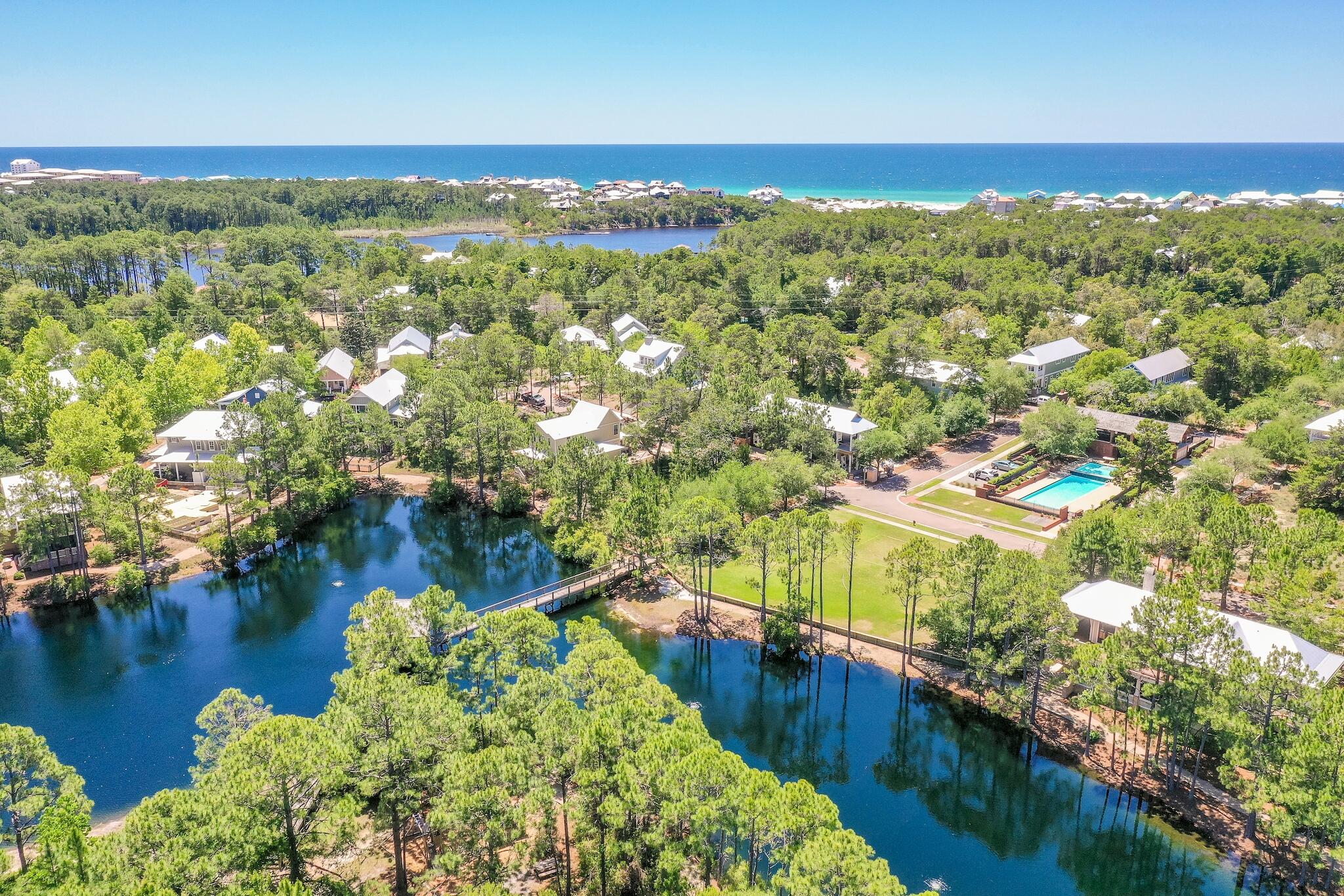 FOREST LAKES - Residential