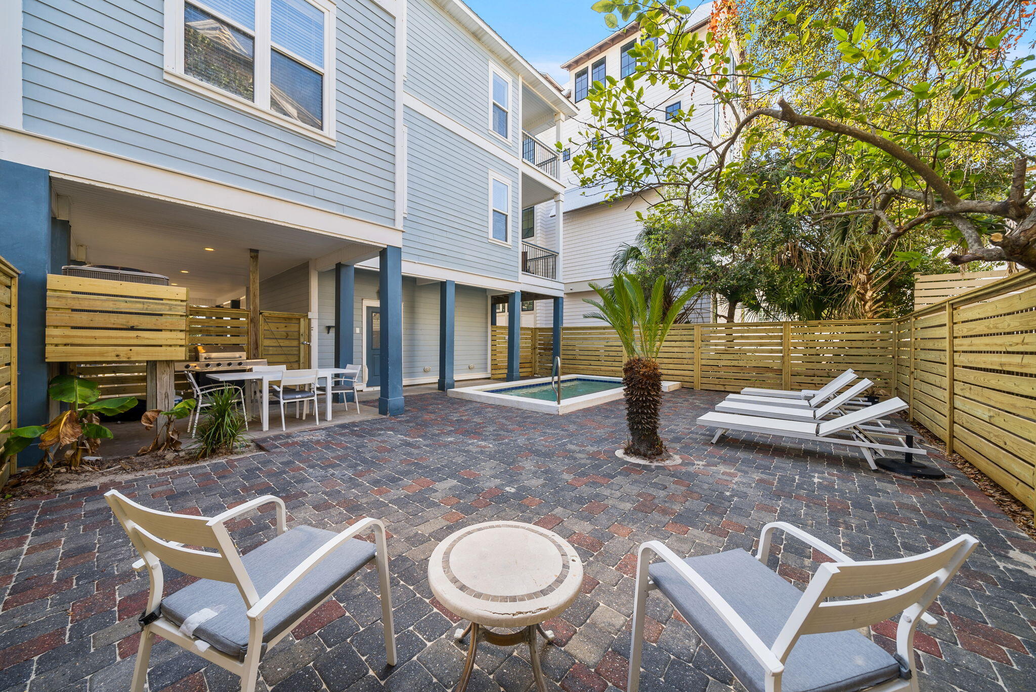 SEAGROVE 1ST ADDN - Residential