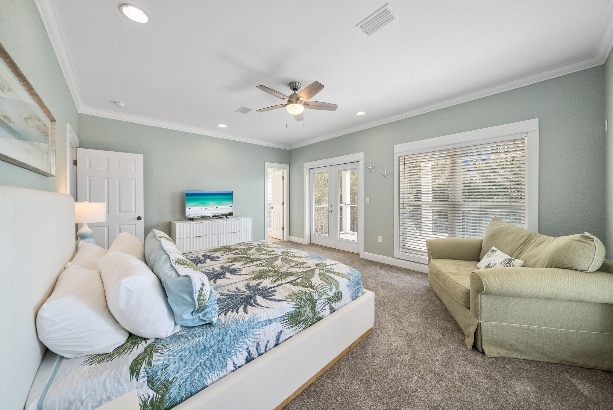 SEAGROVE 1ST ADDN - Residential