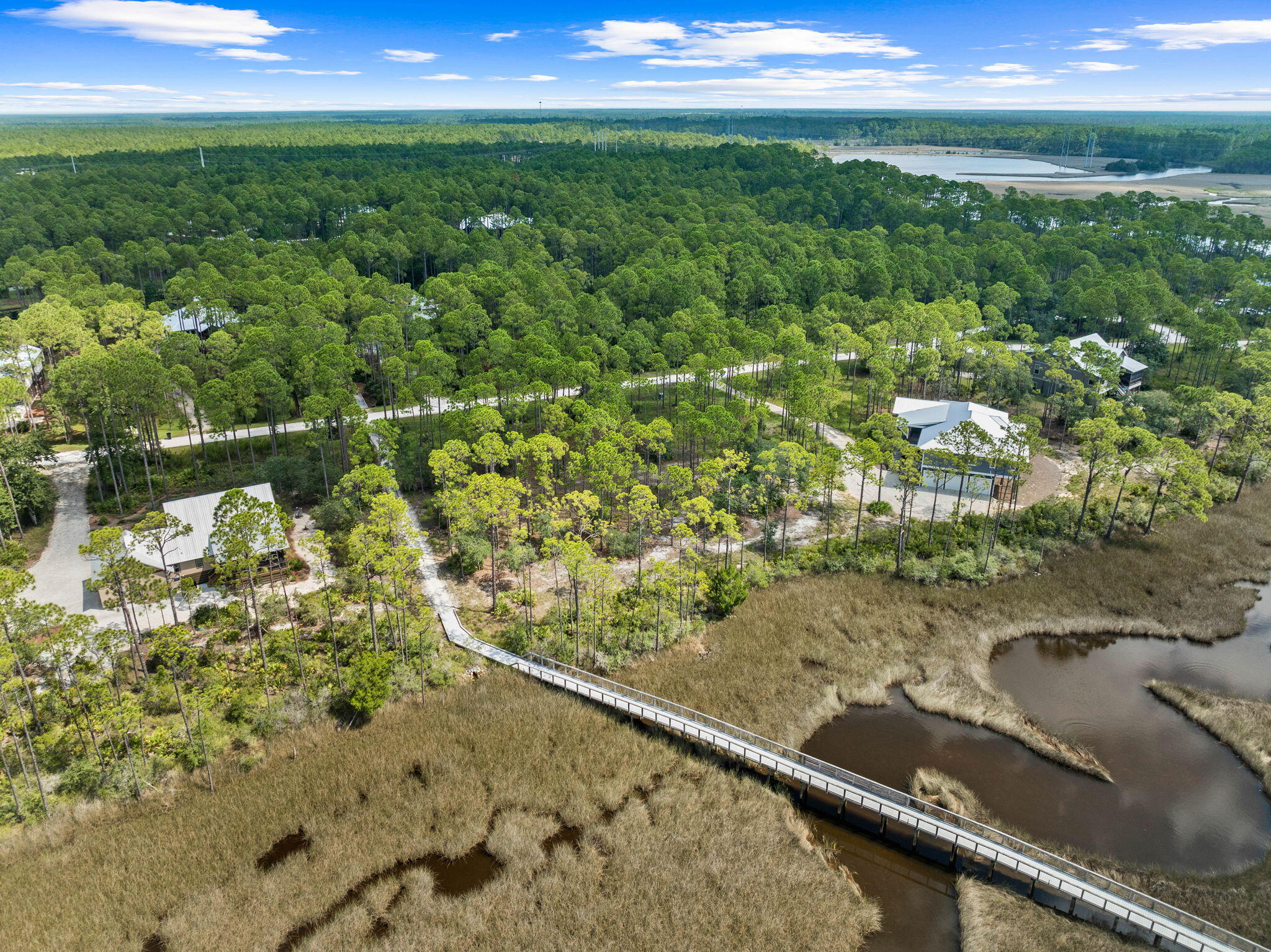 RIVERCAMPS ON CROOKED CREEK - Land