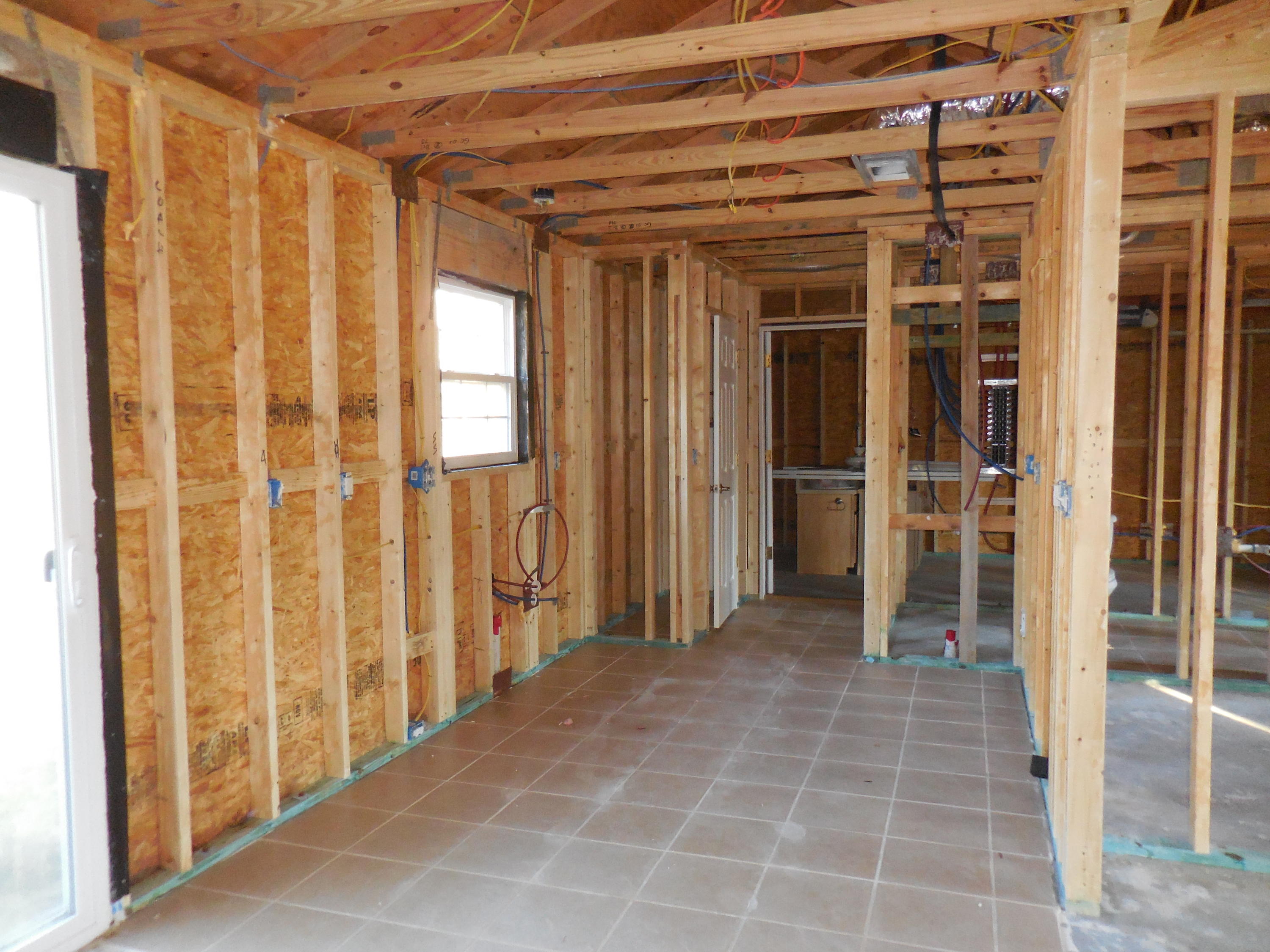 OAKWOOD LAKES ESTATES - Residential