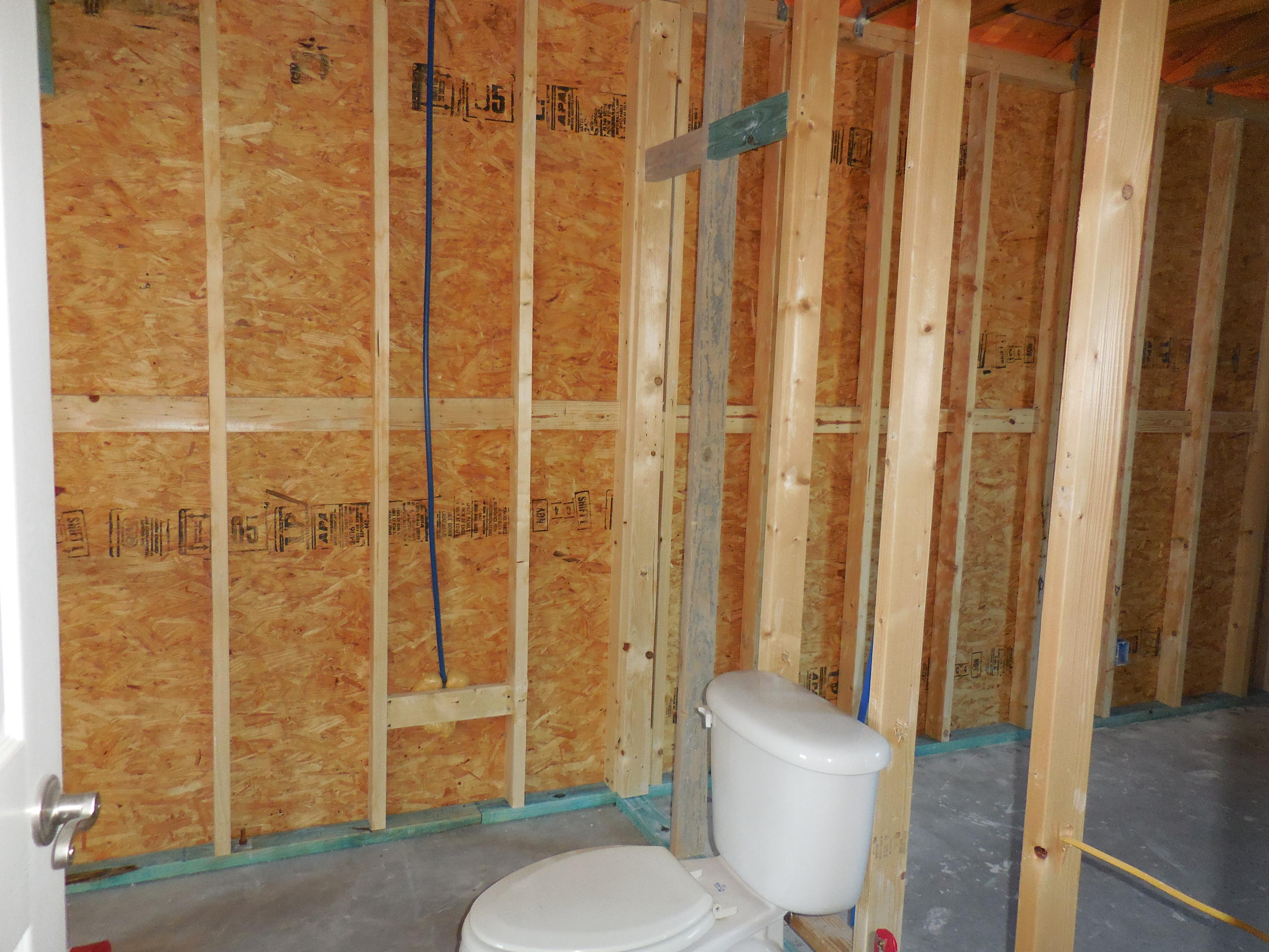 OAKWOOD LAKES ESTATES - Residential