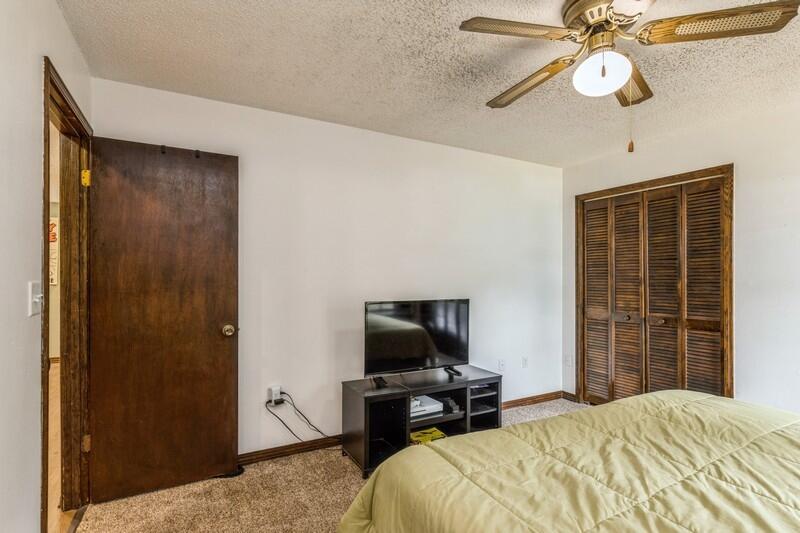 SHOAL WOOD ESTATES 1ST PH 1 - Residential