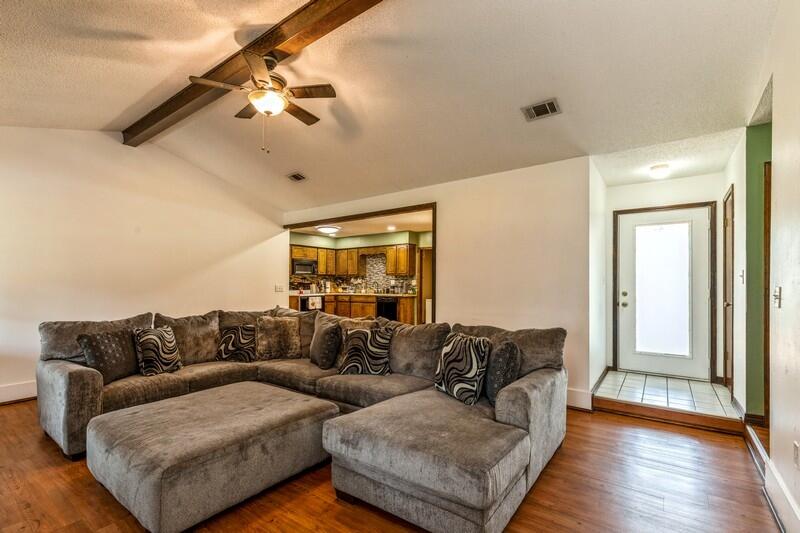 SHOAL WOOD ESTATES 1ST PH 1 - Residential