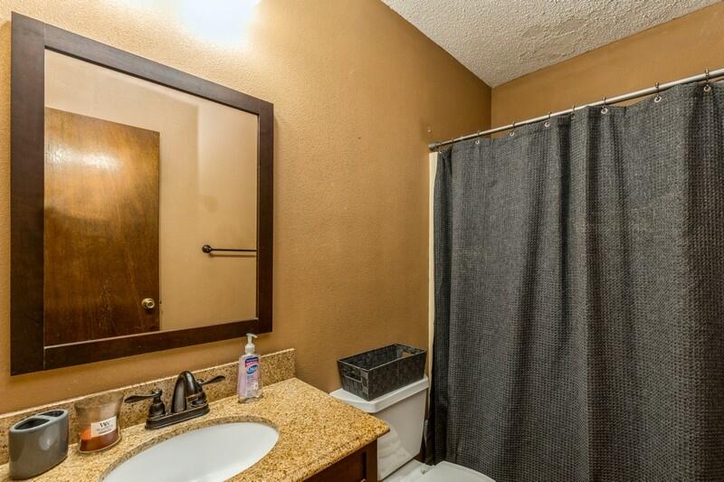 SHOAL WOOD ESTATES 1ST PH 1 - Residential