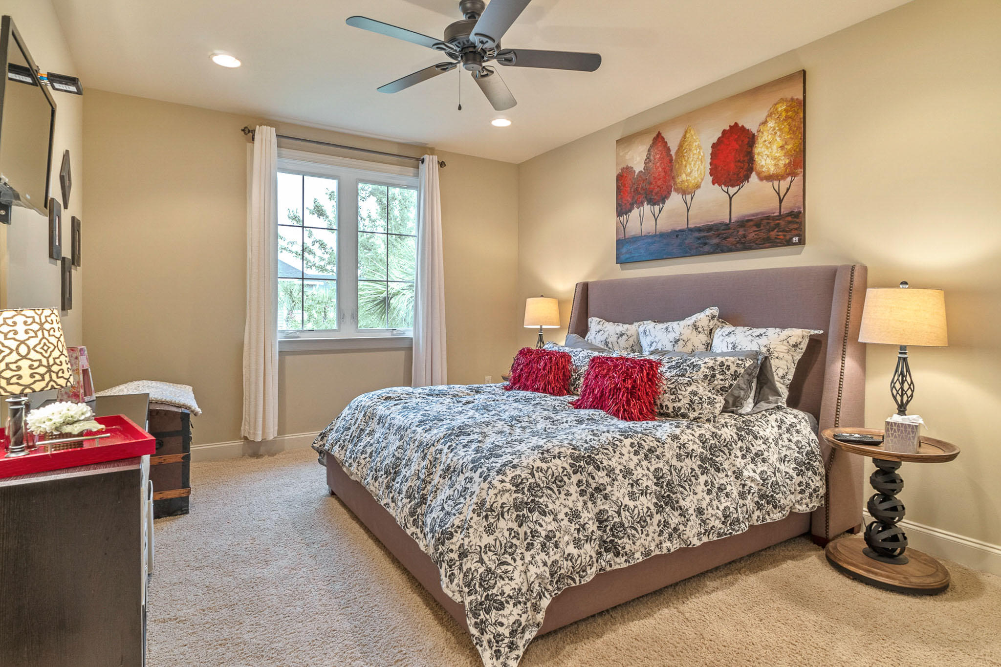 MARINA LANDING - Residential