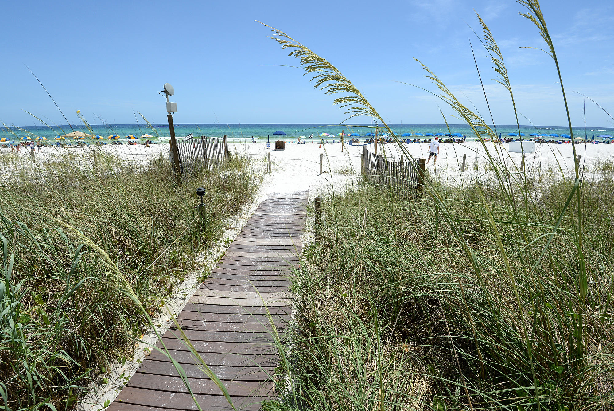 CONTINENTAL CONDO - Residential