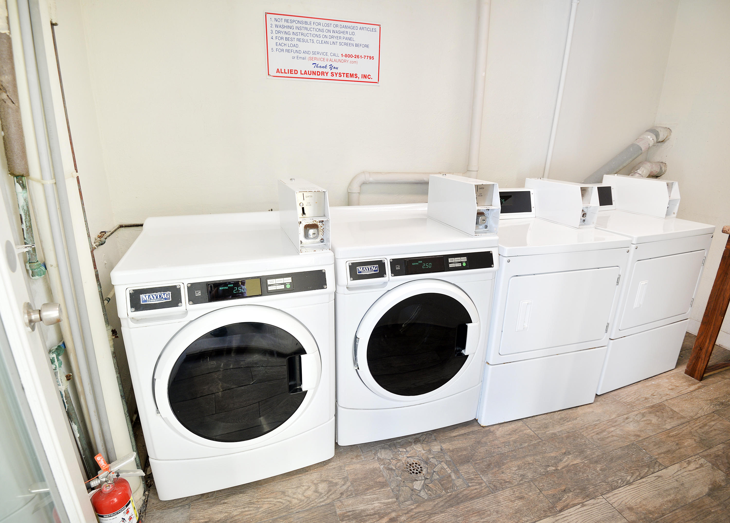 CONTINENTAL CONDO - Residential