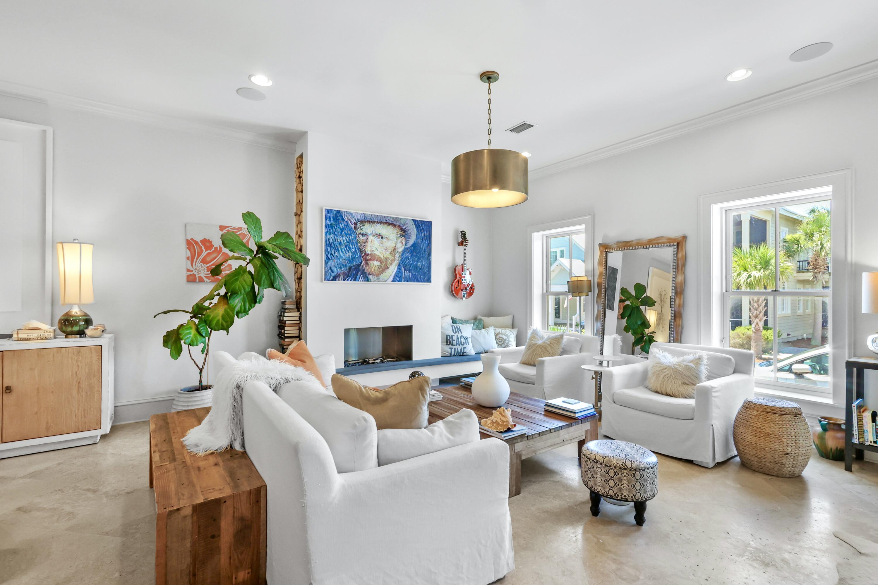 PROMINENCE / LUXURY TOWNHOMES - Residential