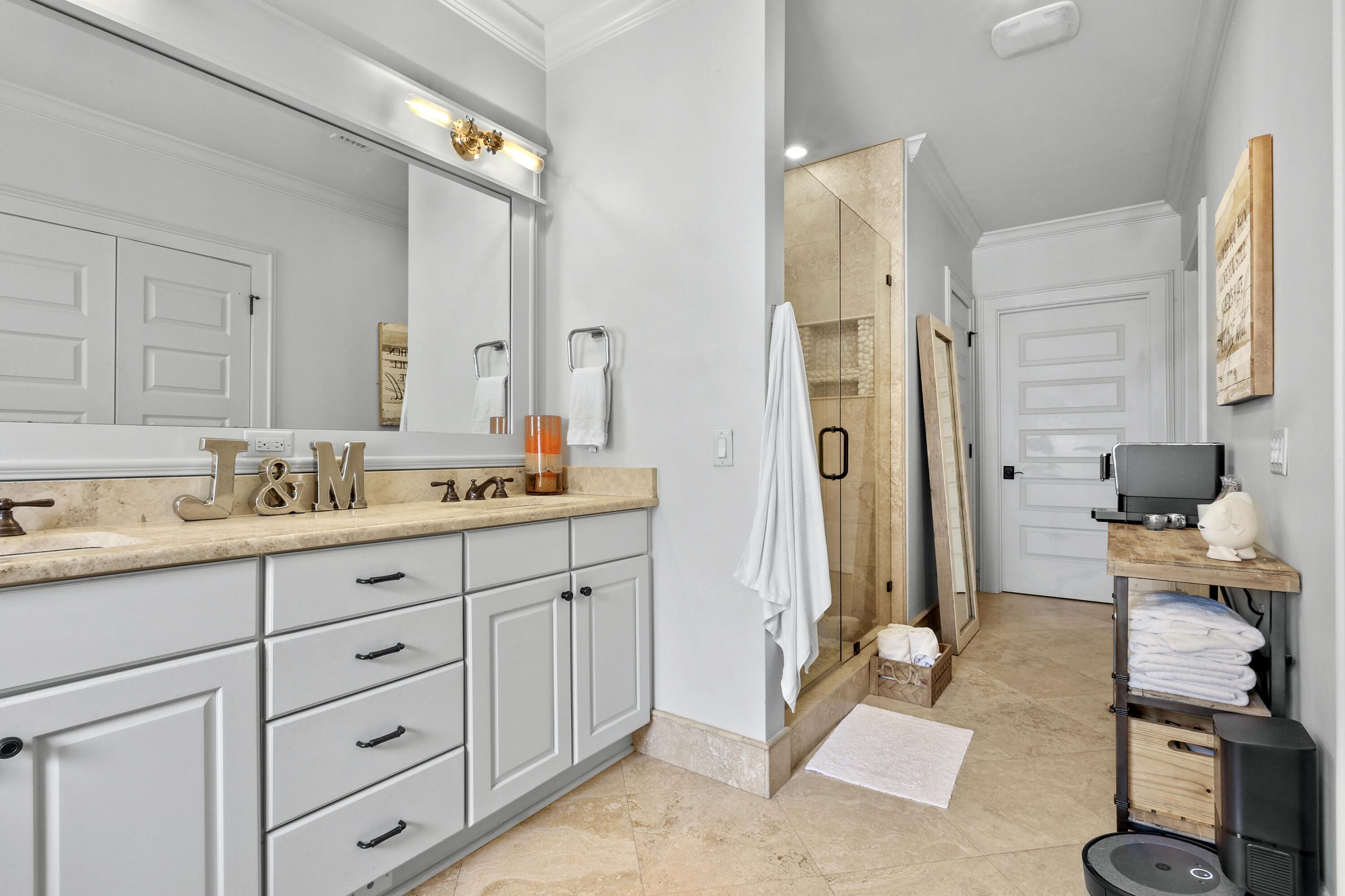 PROMINENCE / LUXURY TOWNHOMES - Residential