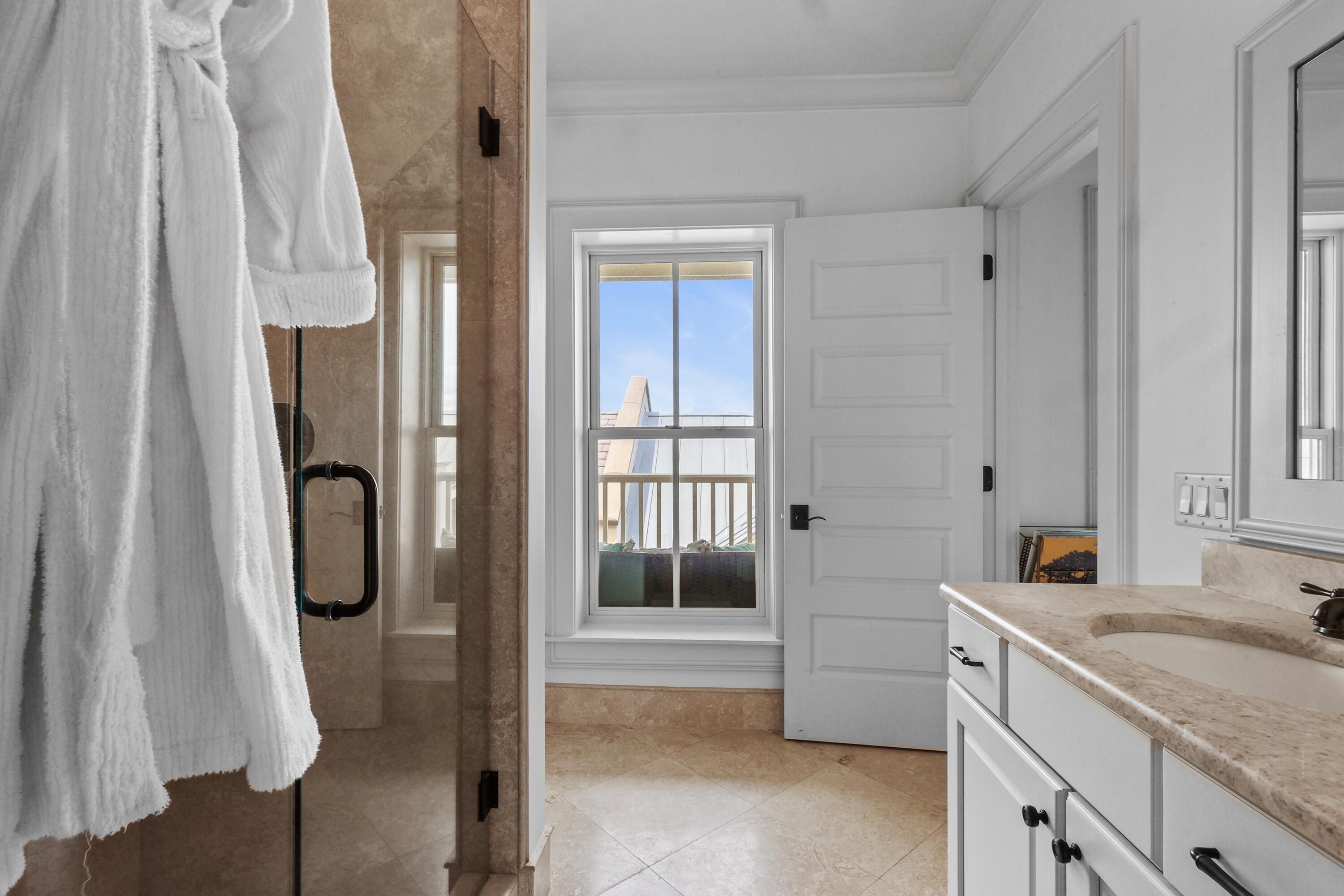PROMINENCE / LUXURY TOWNHOMES - Residential