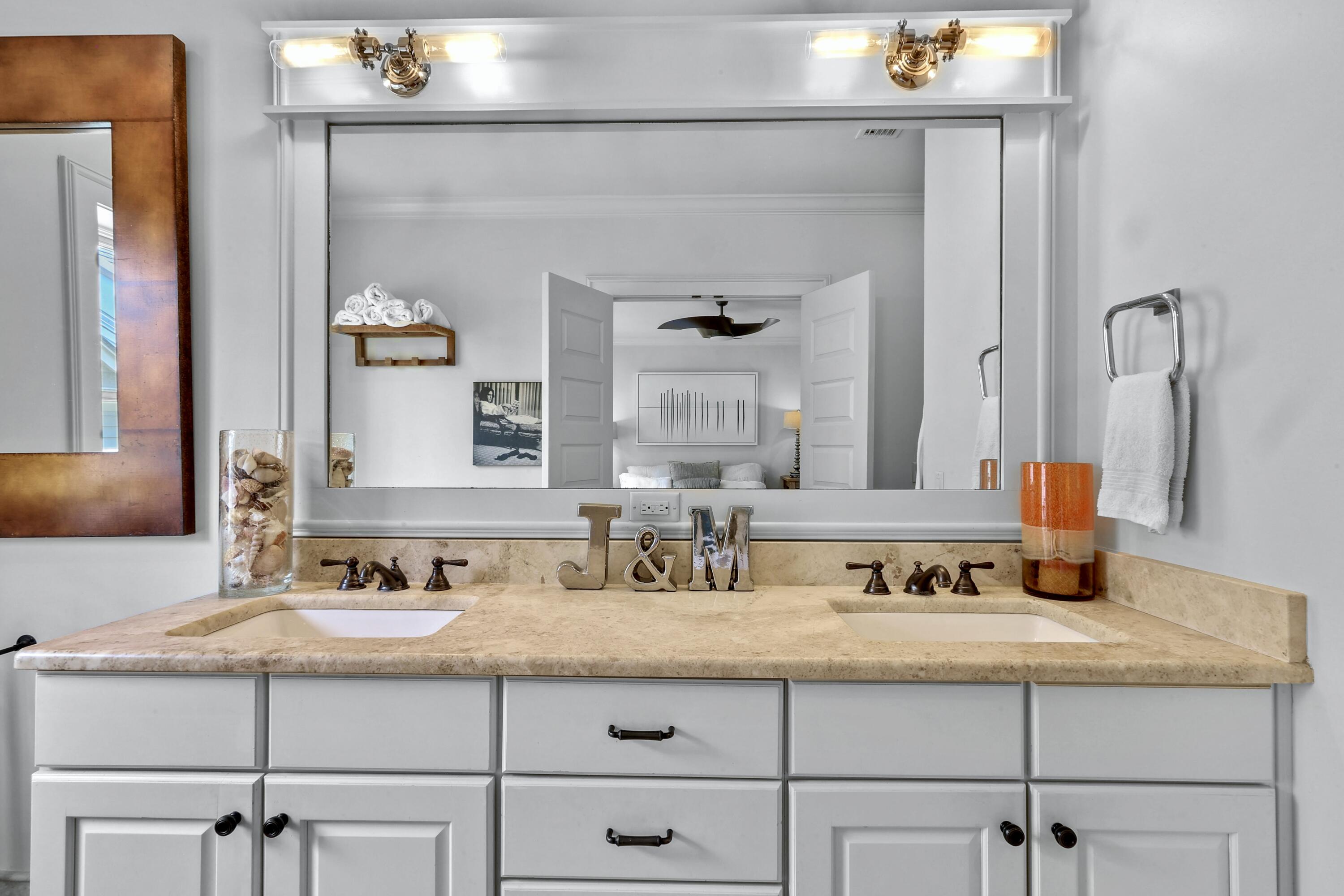 PROMINENCE / LUXURY TOWNHOMES - Residential