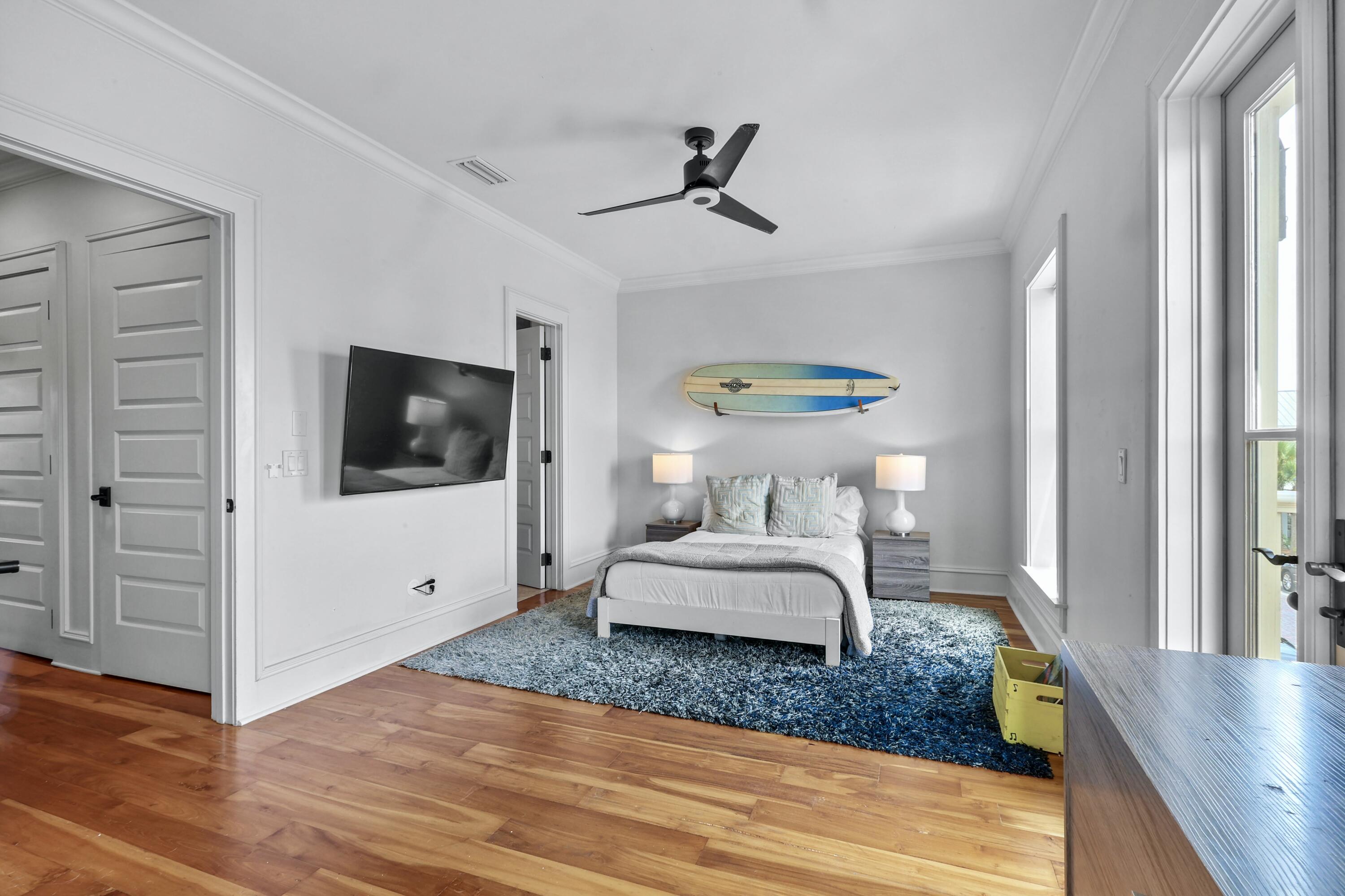 PROMINENCE / LUXURY TOWNHOMES - Residential
