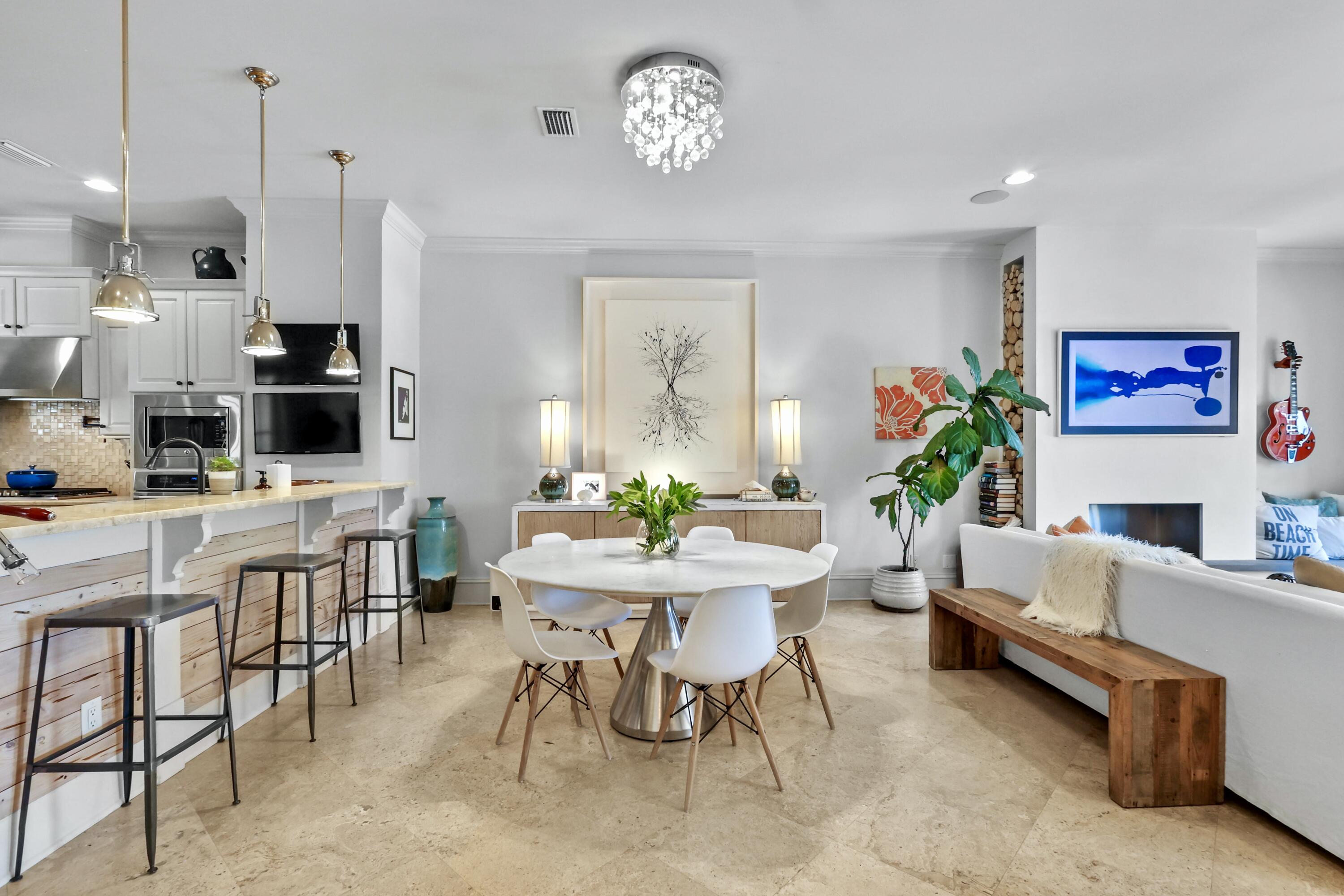 PROMINENCE / LUXURY TOWNHOMES - Residential