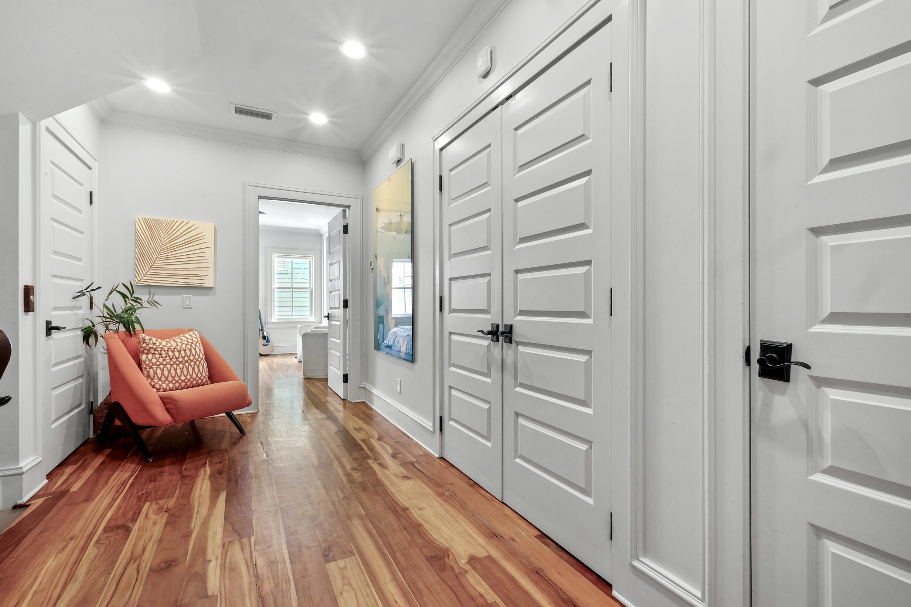 PROMINENCE / LUXURY TOWNHOMES - Residential