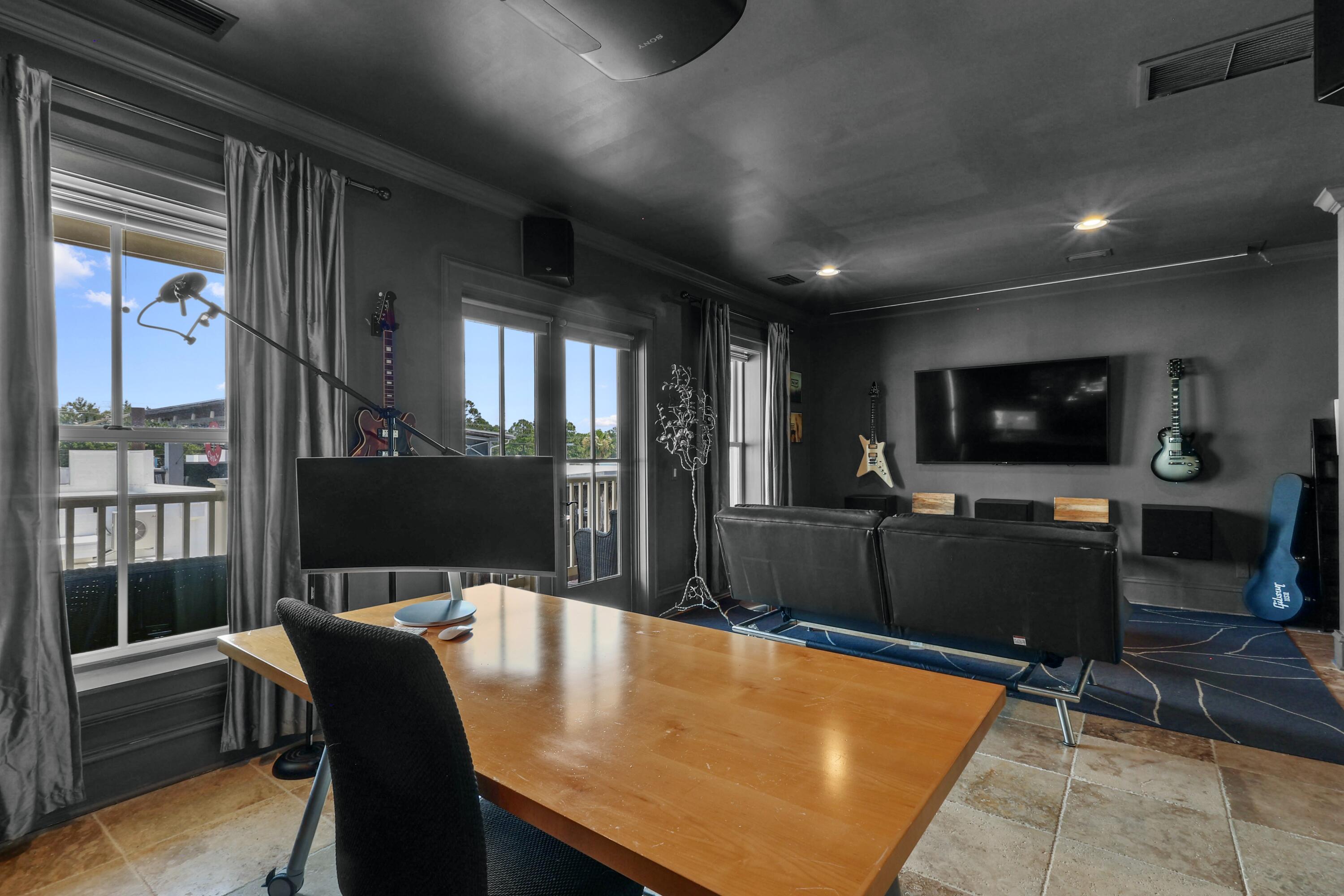 PROMINENCE / LUXURY TOWNHOMES - Residential