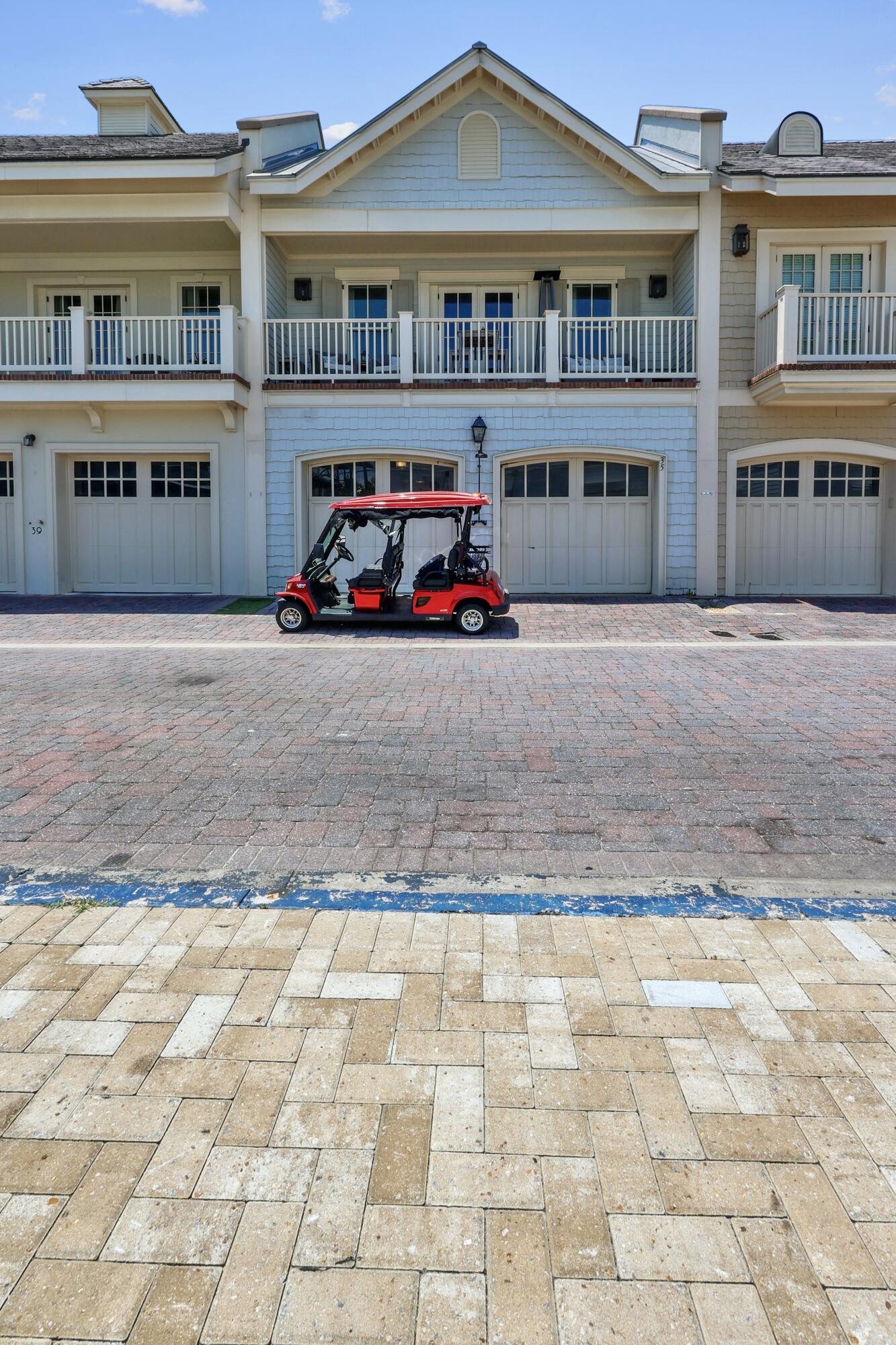 PROMINENCE / LUXURY TOWNHOMES - Residential