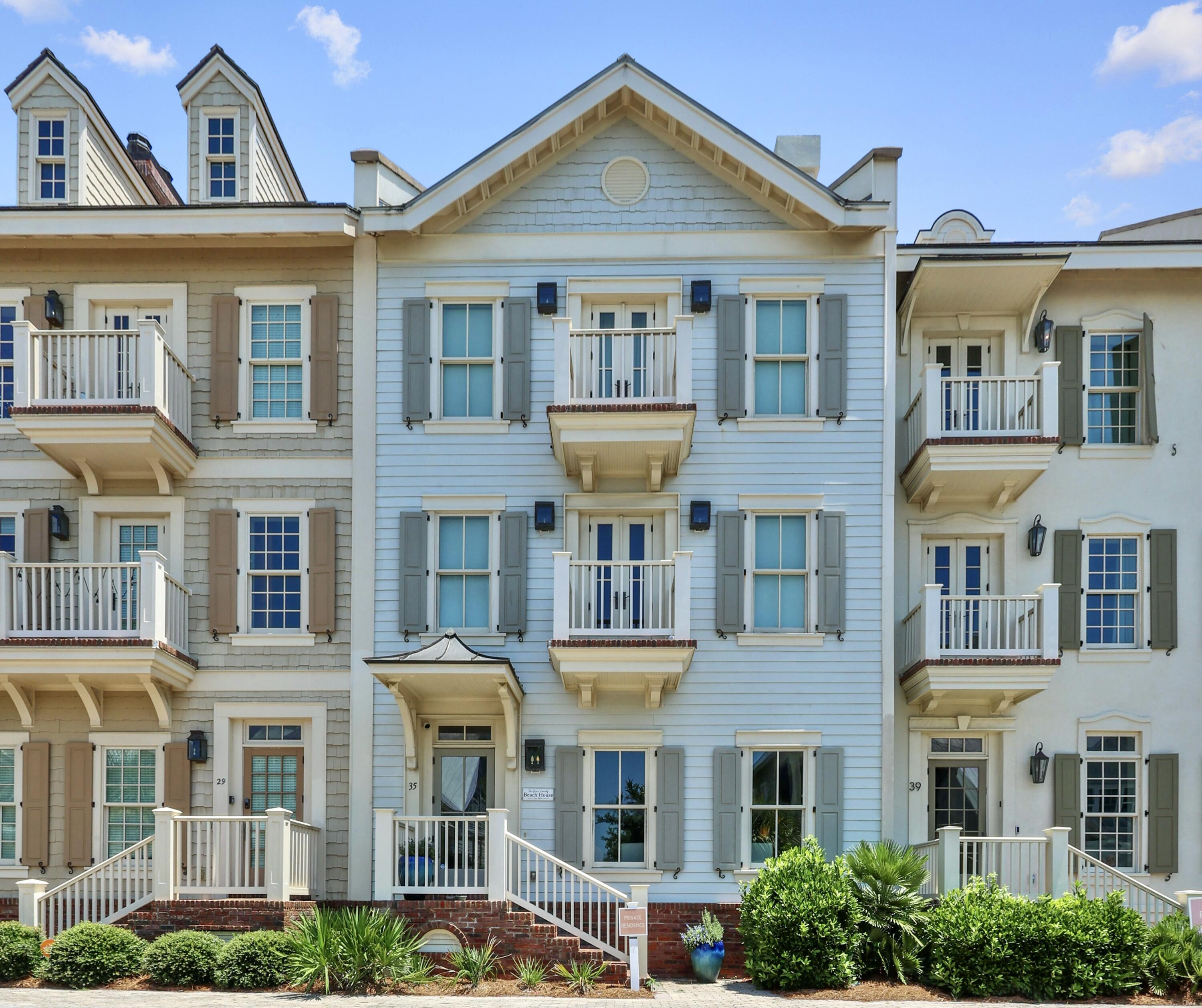 PROMINENCE / LUXURY TOWNHOMES - Residential