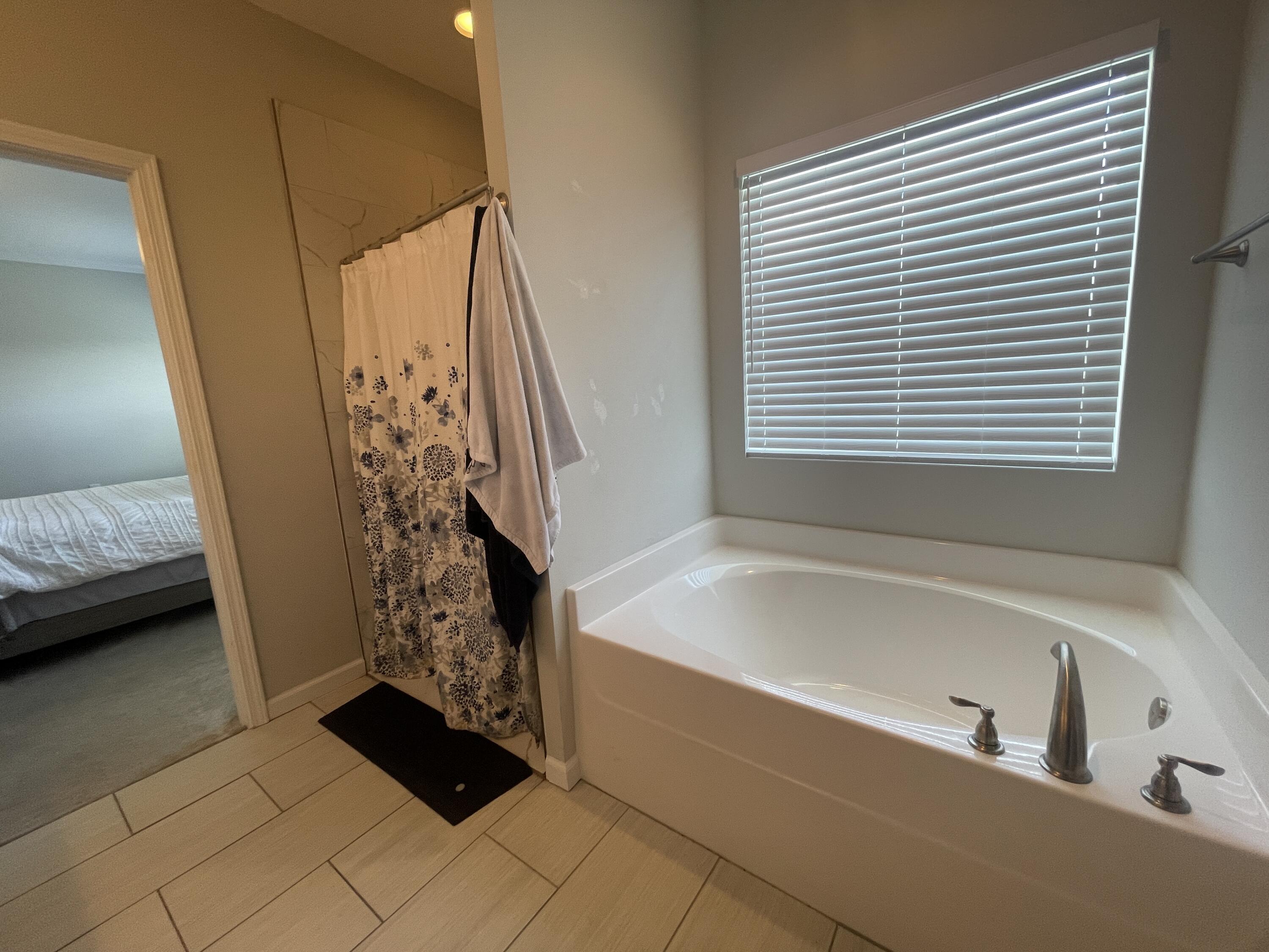 OSPREY POINT - Residential Lease