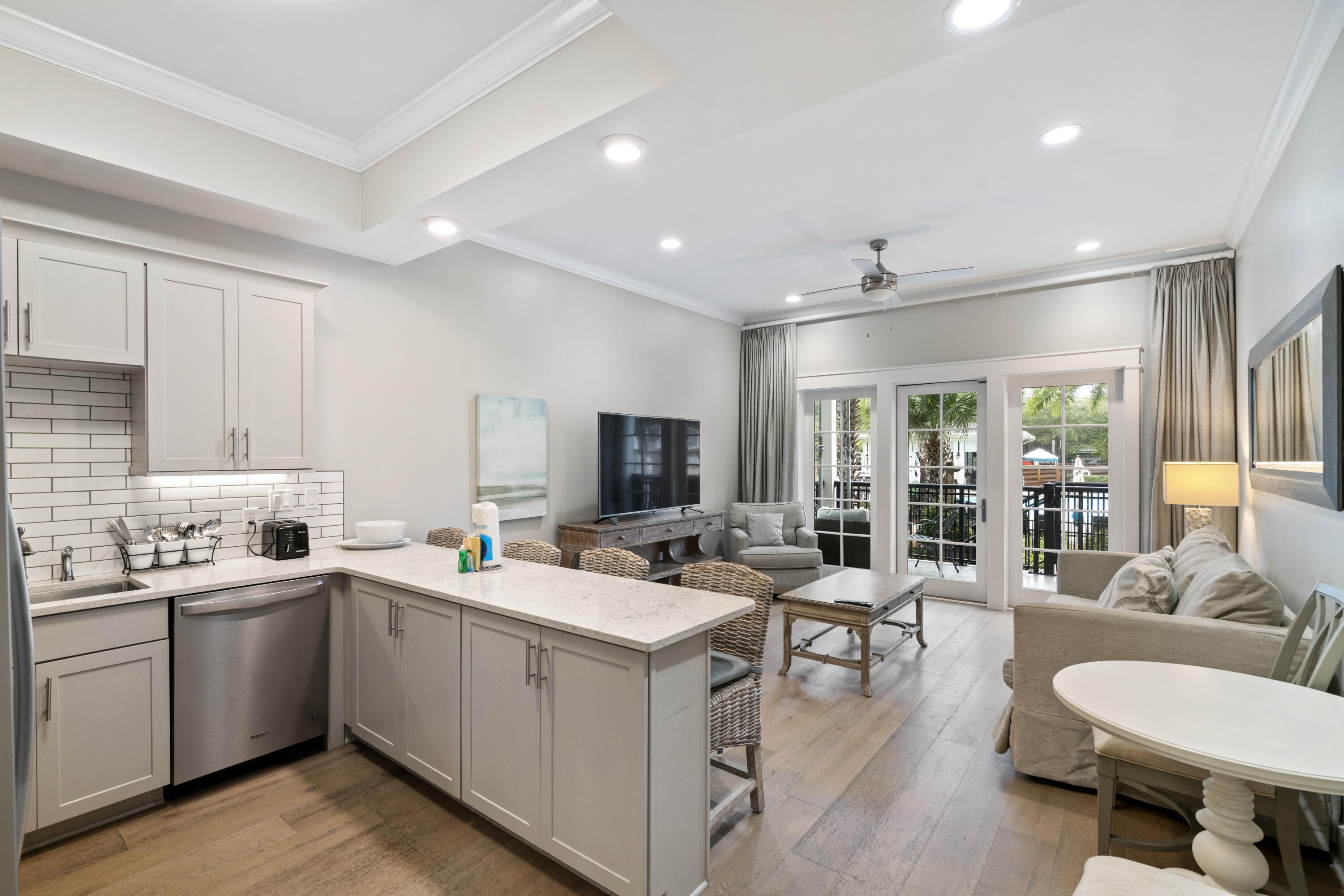 HENDERSON LOFTS - Residential