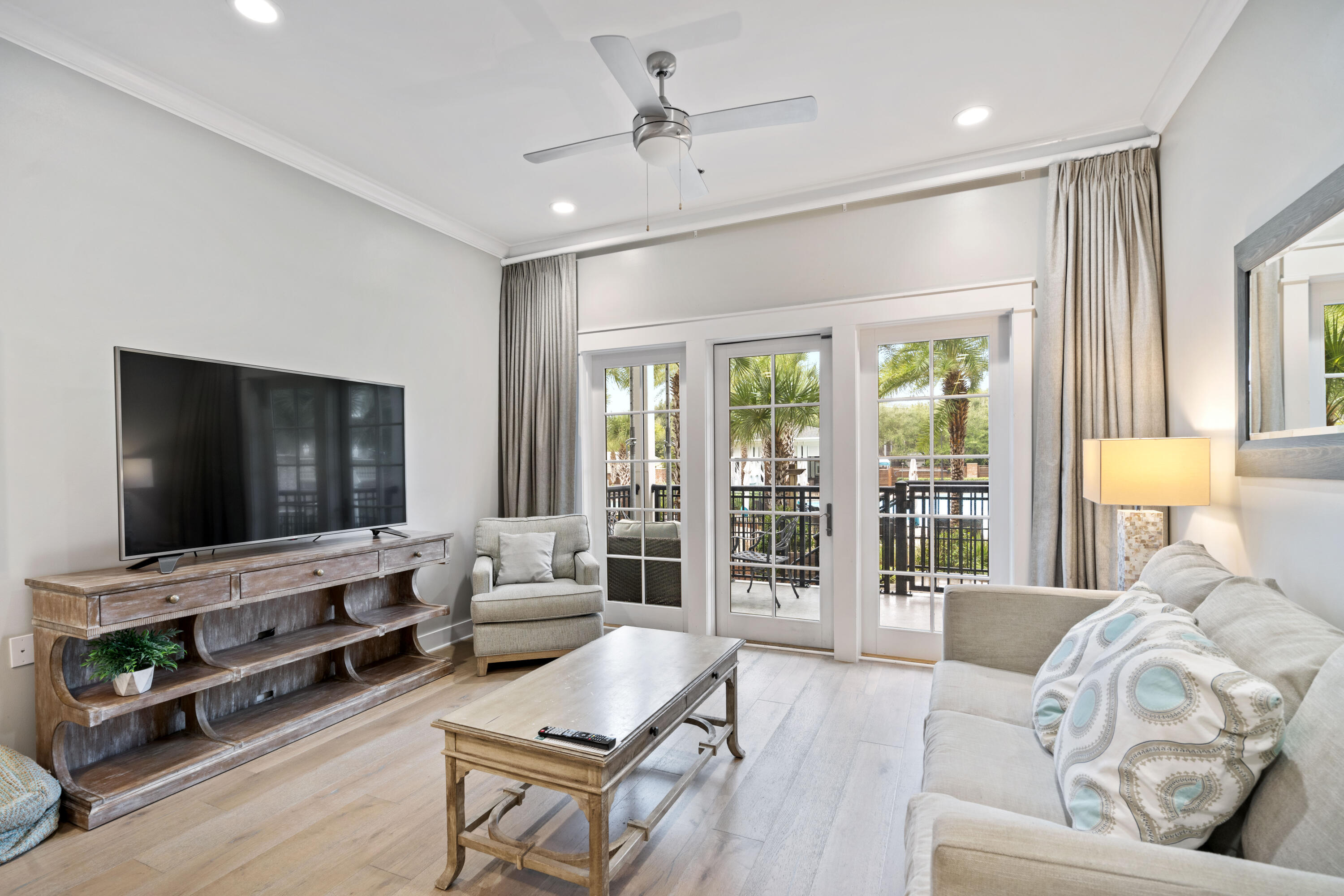 HENDERSON LOFTS - Residential